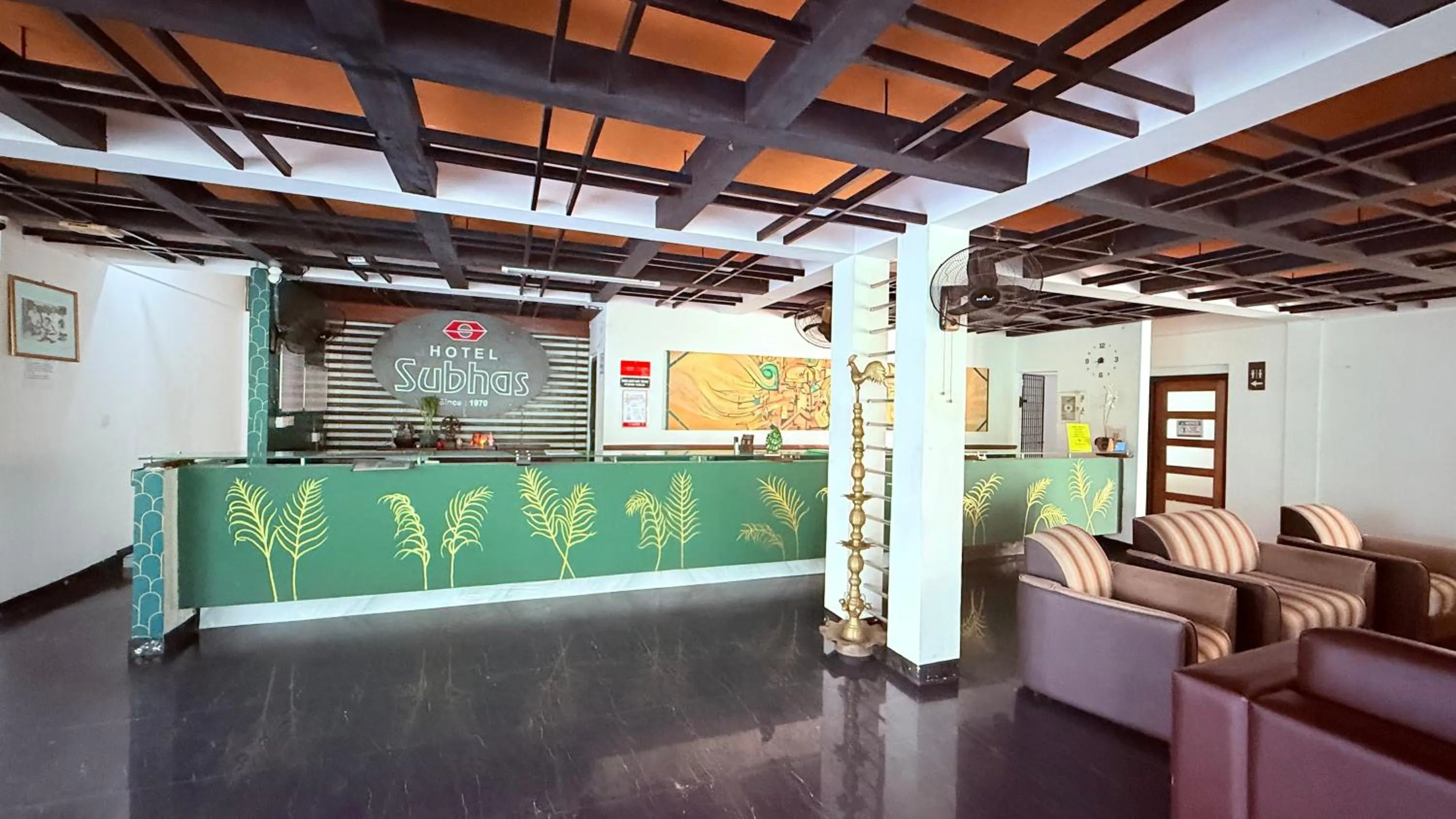 Lobby or reception in Subhas Tourist Hotel