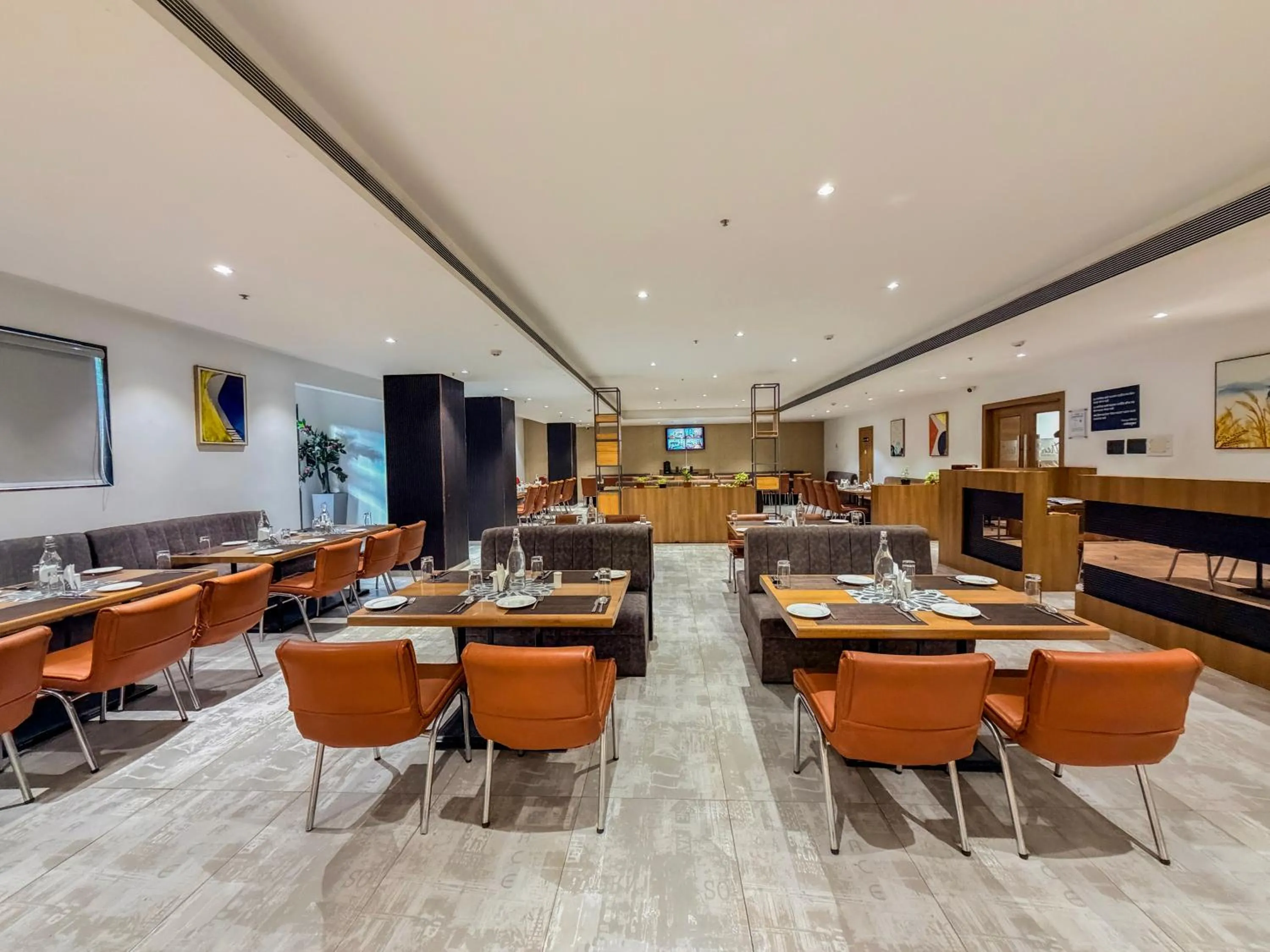 Restaurant/places to eat in Zip By Spree Hotels Chakan, Pune