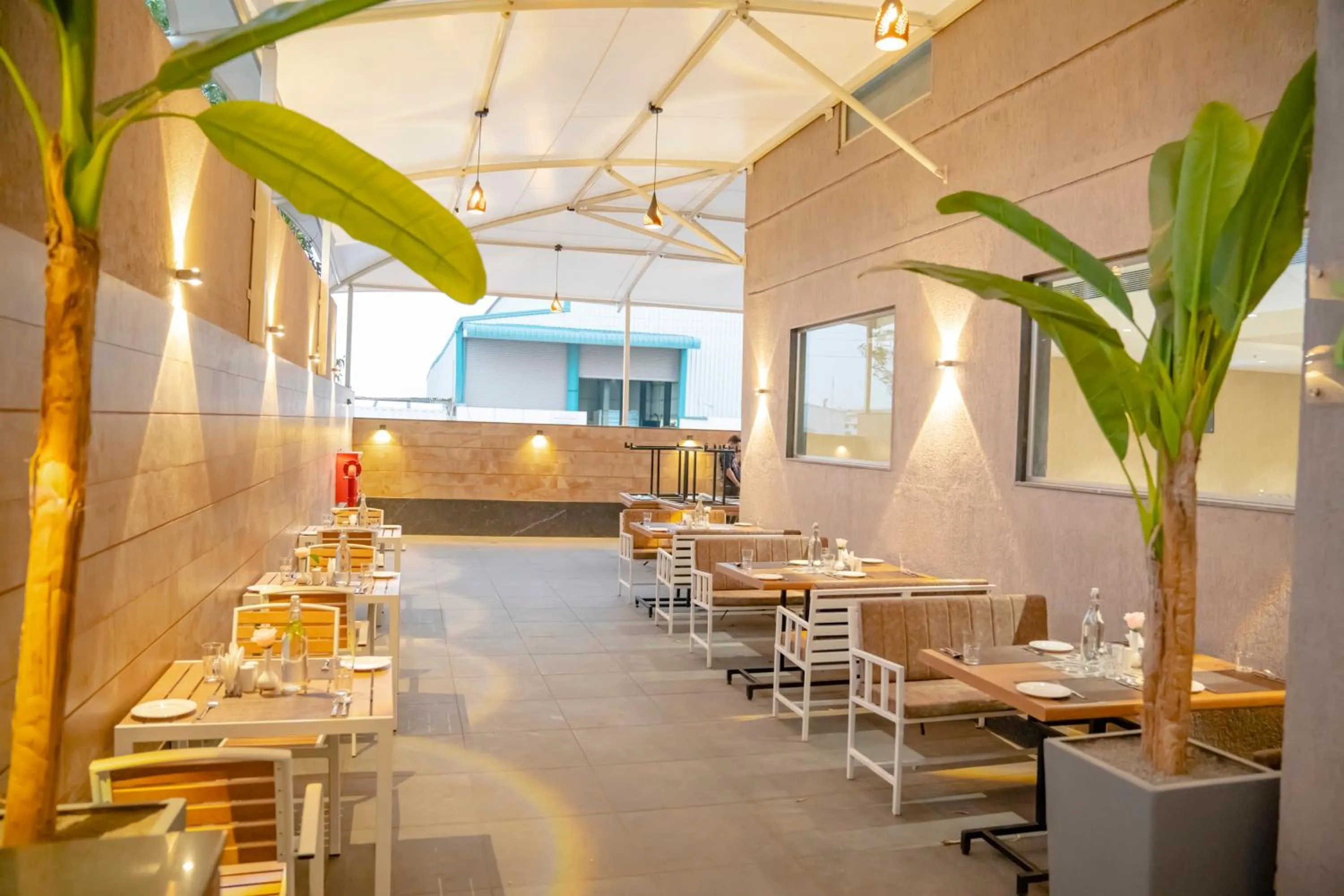 Lounge or bar in Zip By Spree Hotels Chakan, Pune