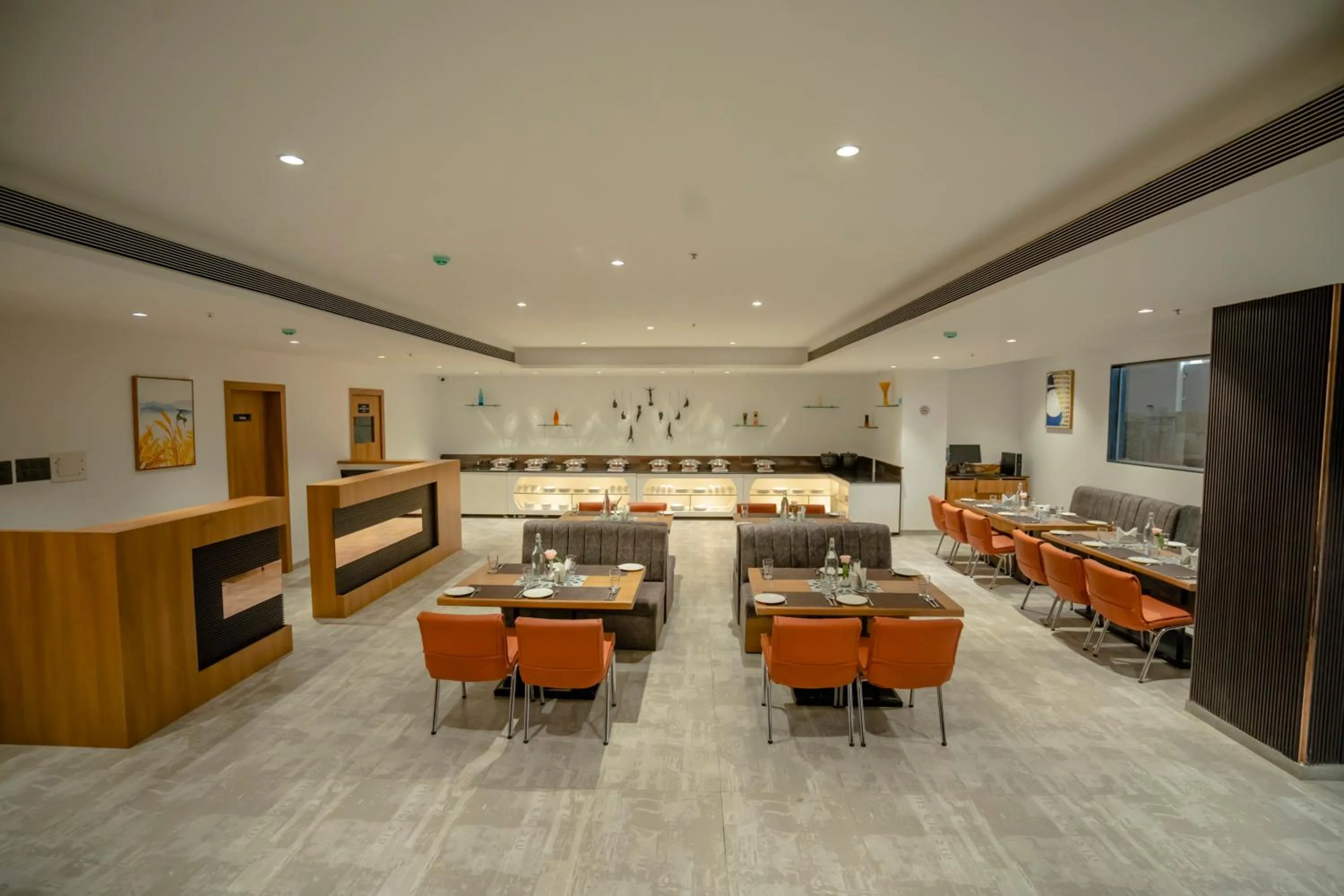 Restaurant/places to eat in Zip By Spree Hotels Chakan, Pune