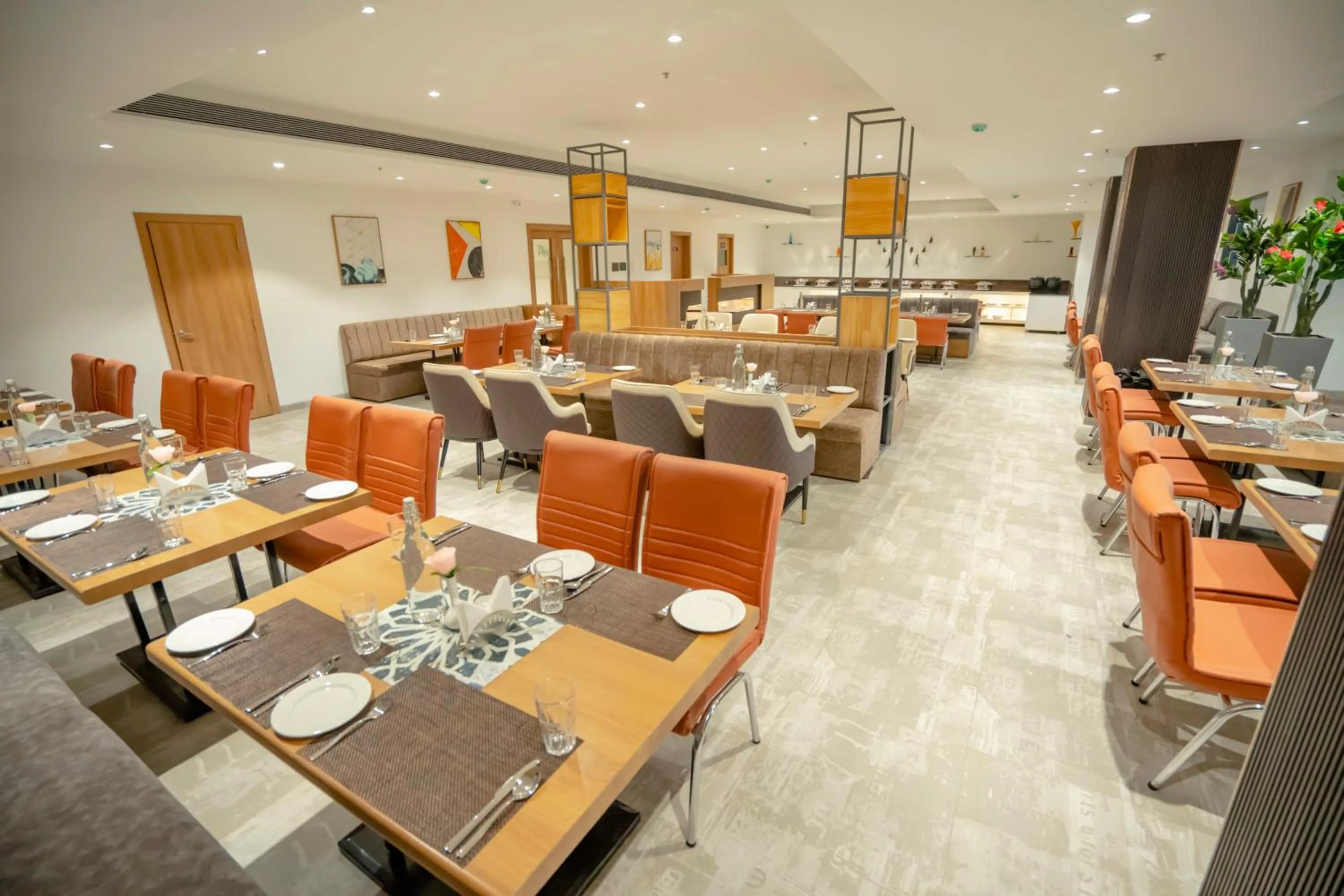 Restaurant/places to eat in Zip By Spree Hotels Chakan, Pune