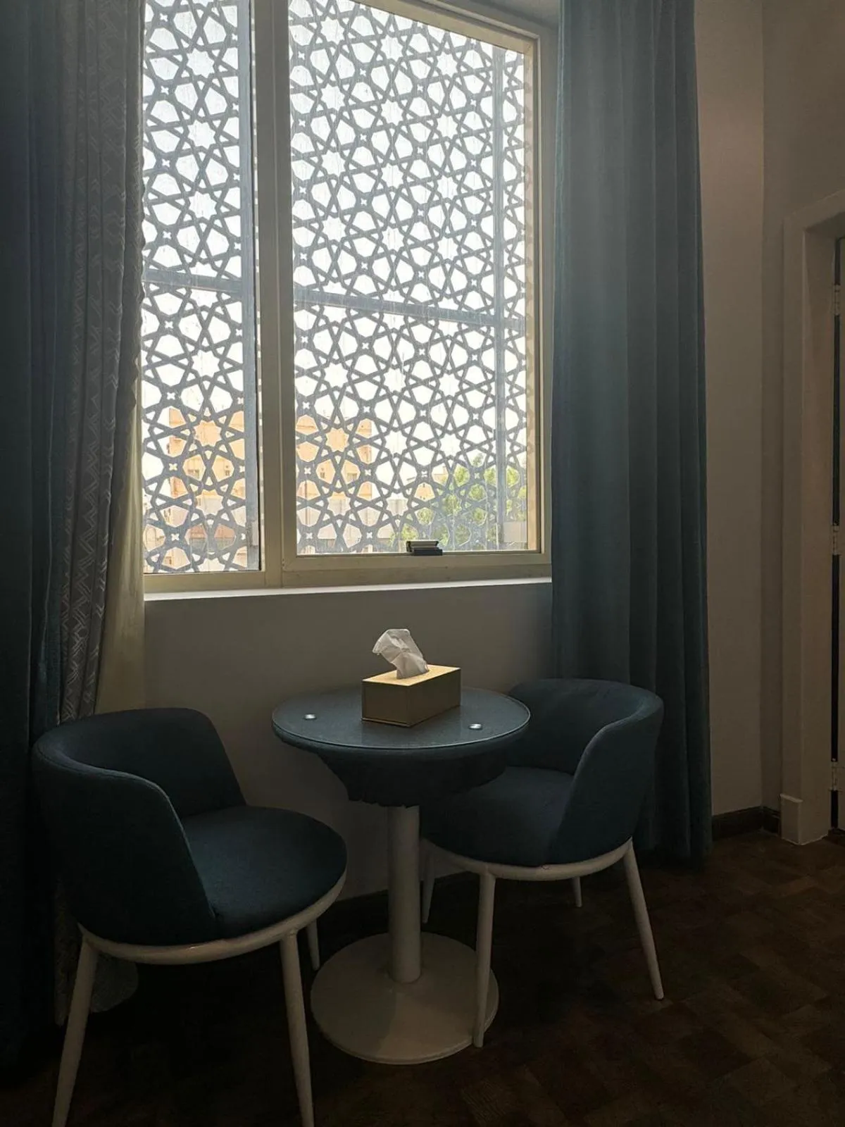 Seating area in شقق ارين المطار