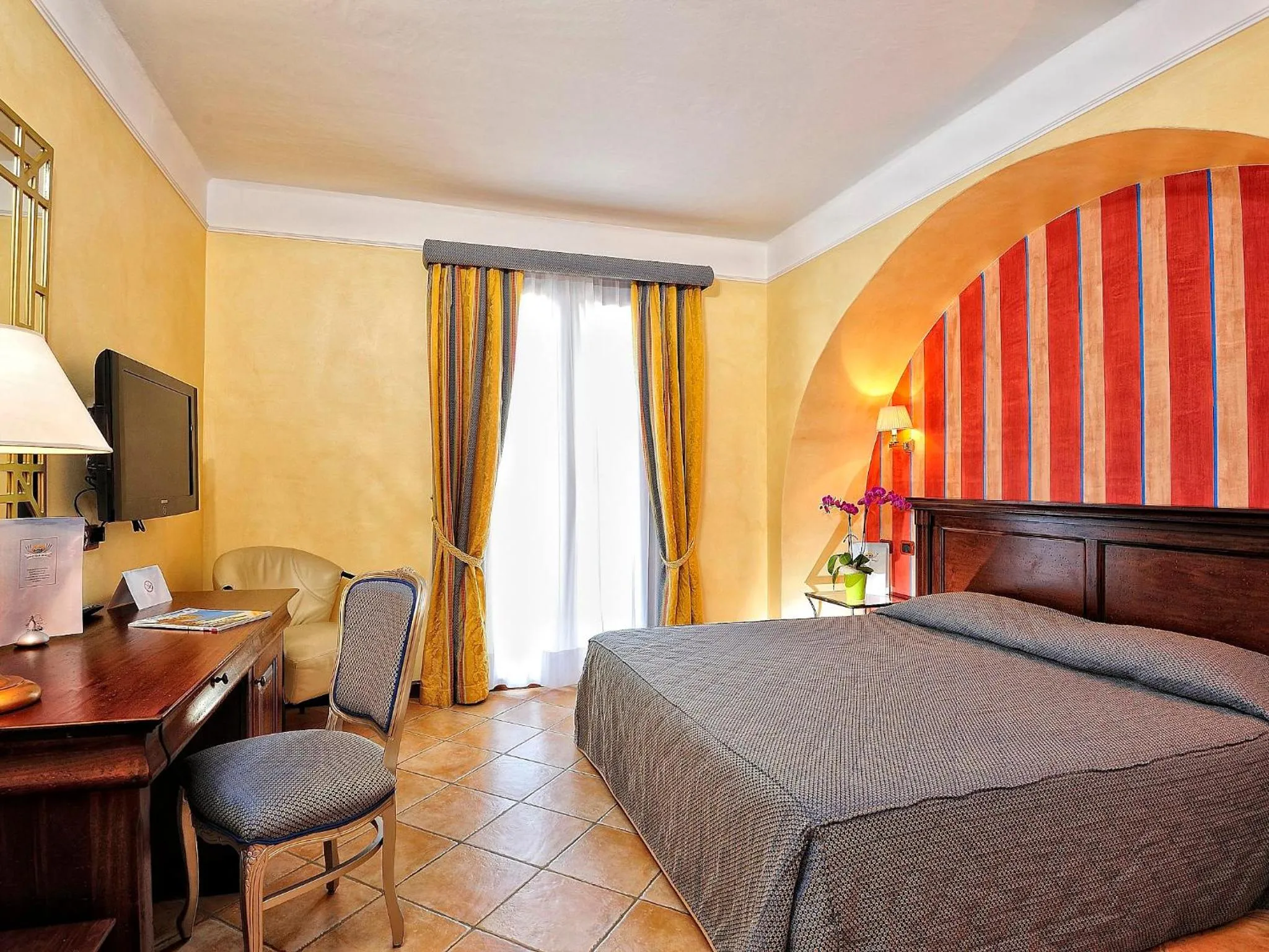 Photo of the whole room, Bed in Hotel Arbatasar