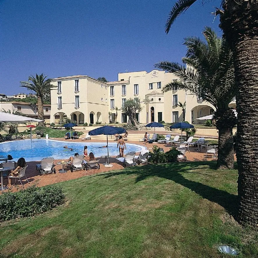 Day in Hotel Arbatasar