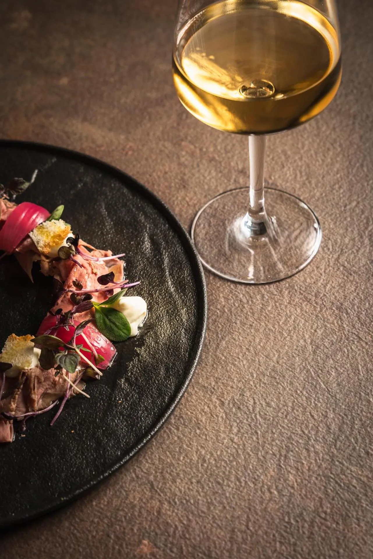 Restaurant/places to eat in Hotel Athena