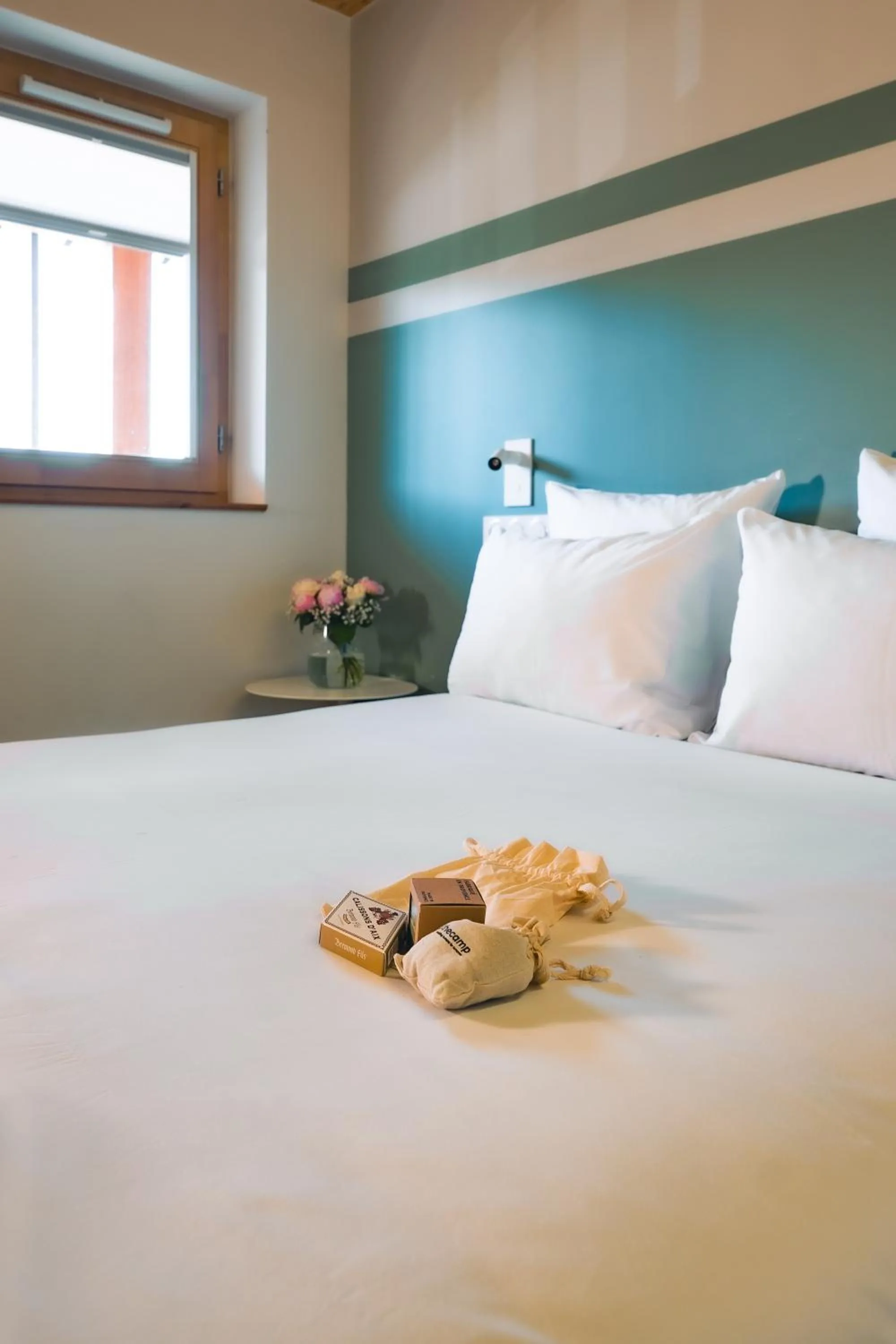 Small Double Room in thecamp hôtel - Aix en Provence