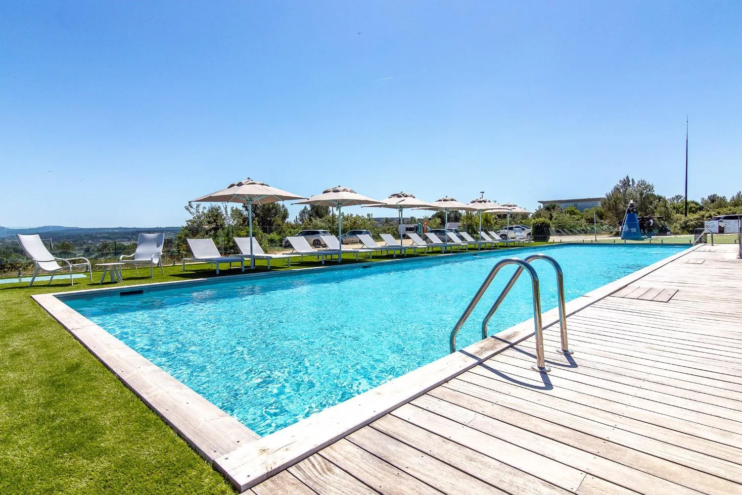 Swimming pool in thecamp hôtel - Aix en Provence