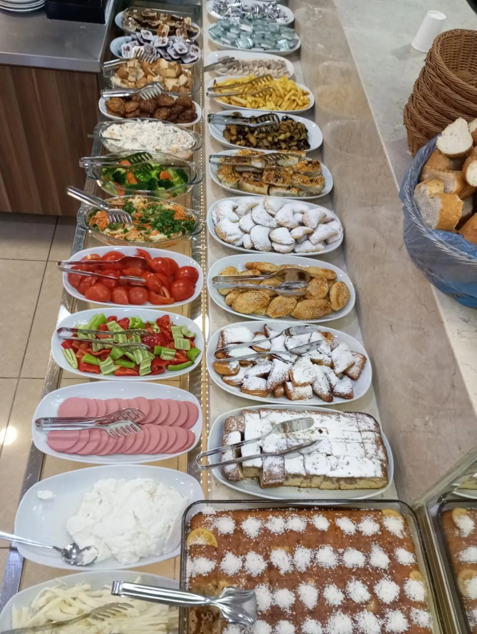 Buffet breakfast in Hotel Falcon