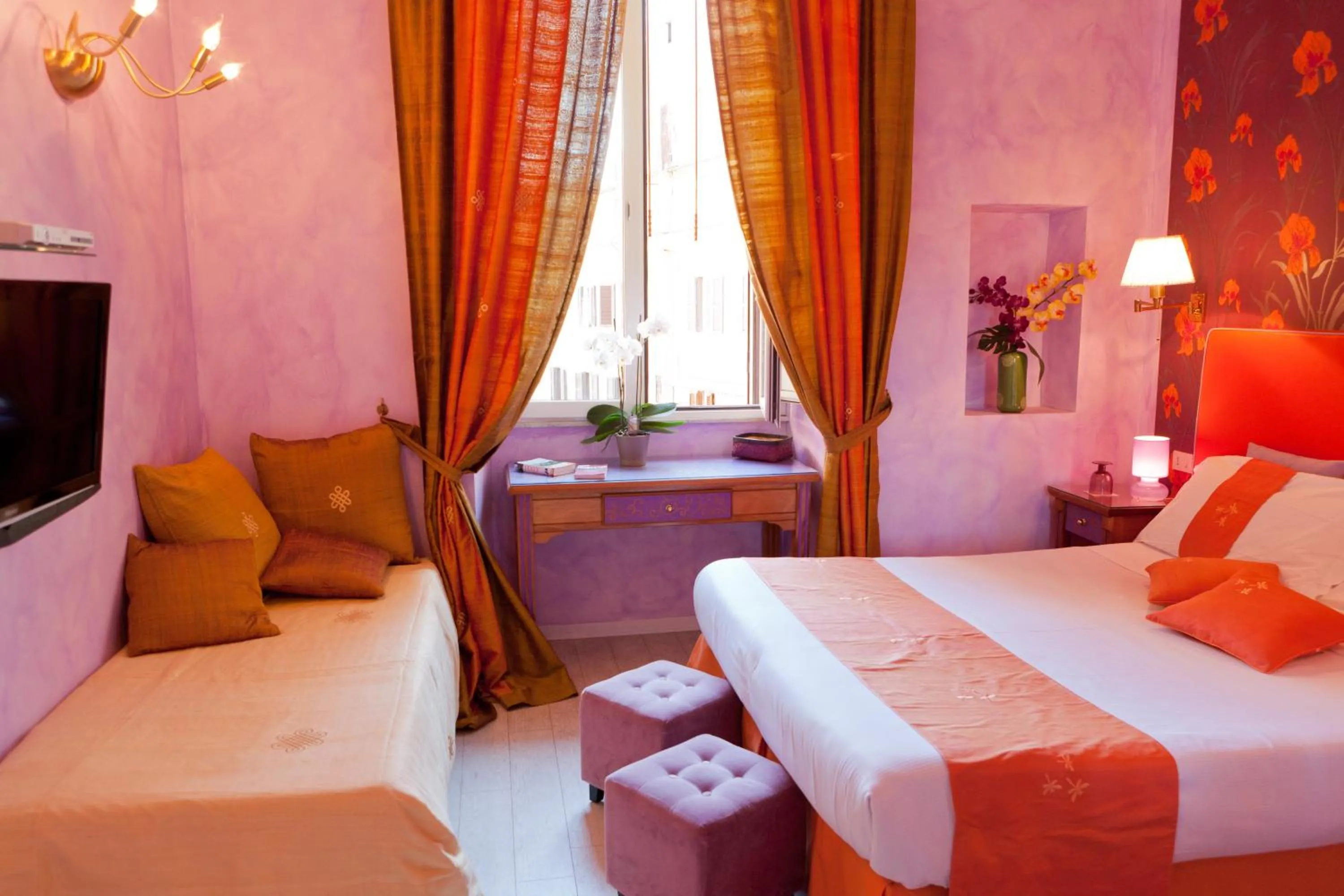 Bedroom, Bed in 66 Imperial Inn Deluxe B&B