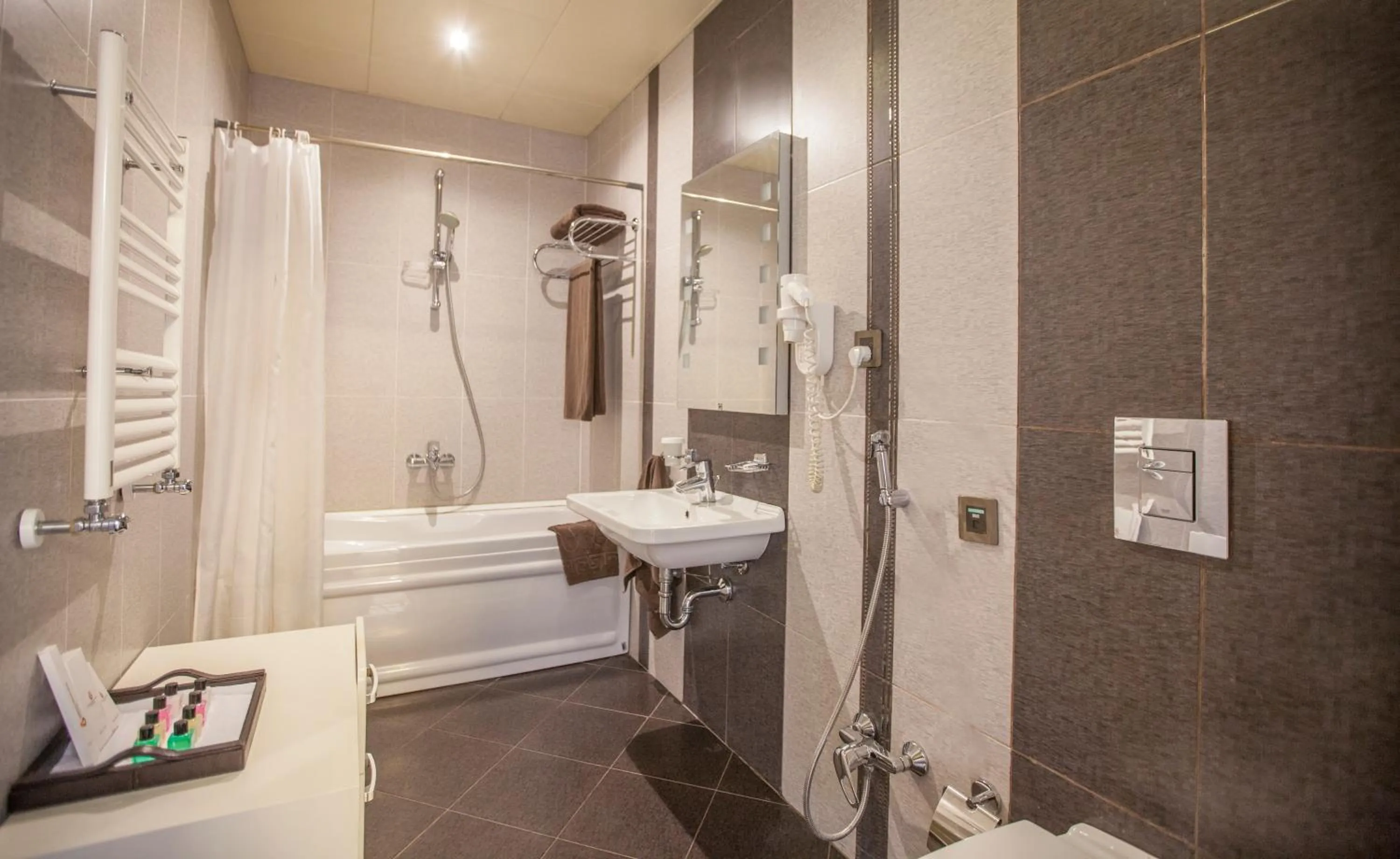 Bathroom in Gashalti Health Hotel Naftalan