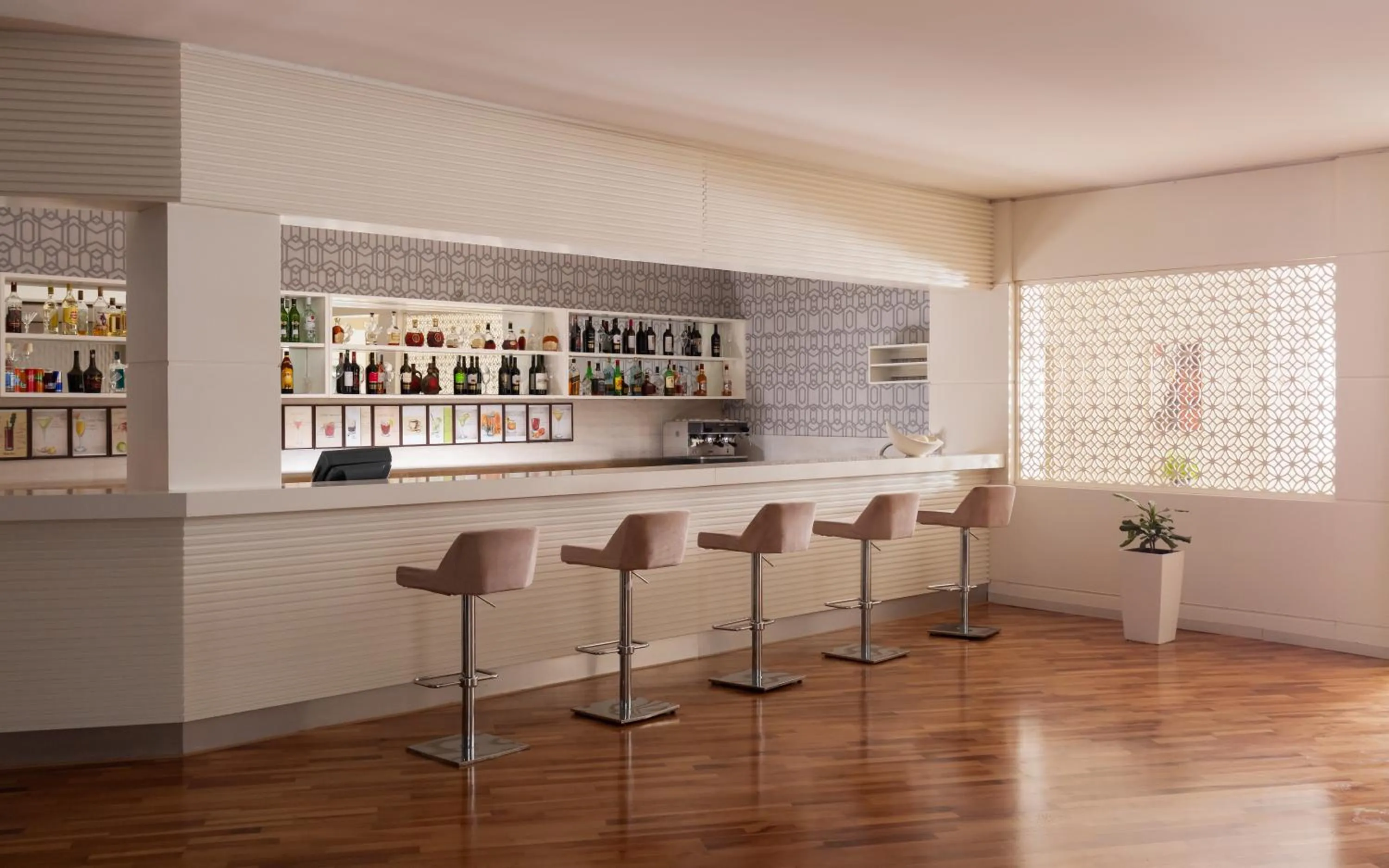 Lounge or bar in Gashalti Health Hotel Naftalan