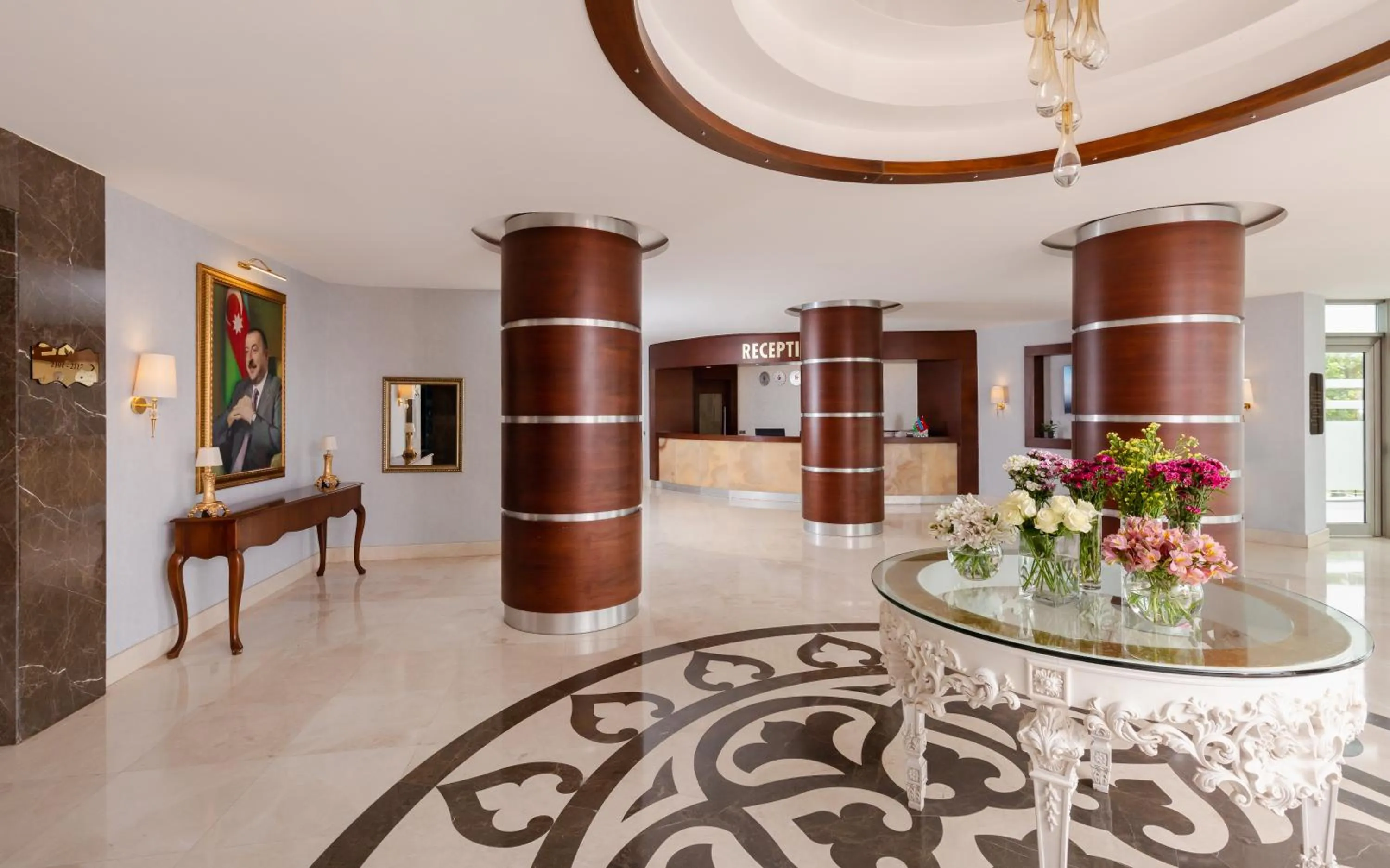 Lobby or reception in Gashalti Health Hotel Naftalan