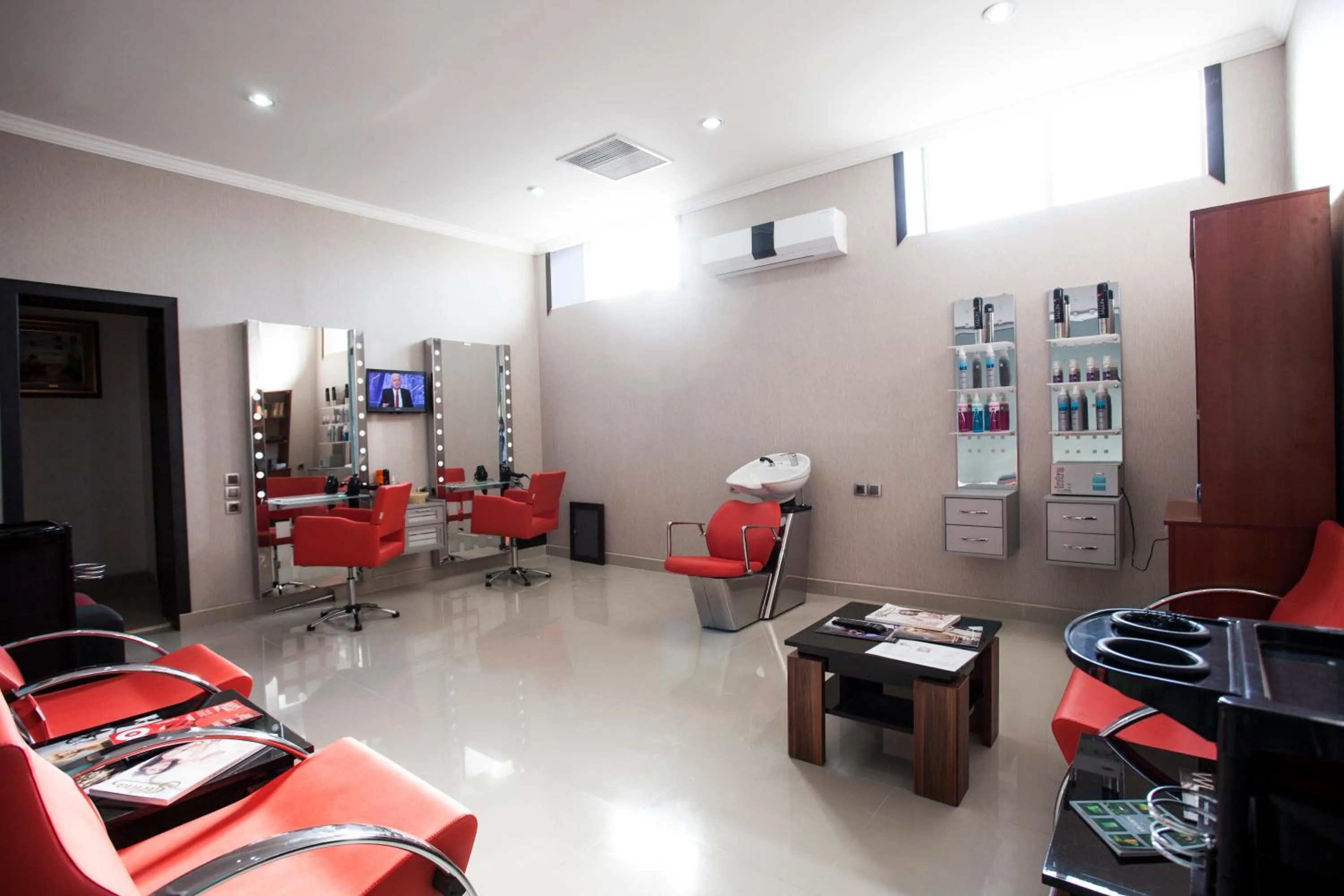 Spa and wellness centre/facilities in Gashalti Health Hotel Naftalan