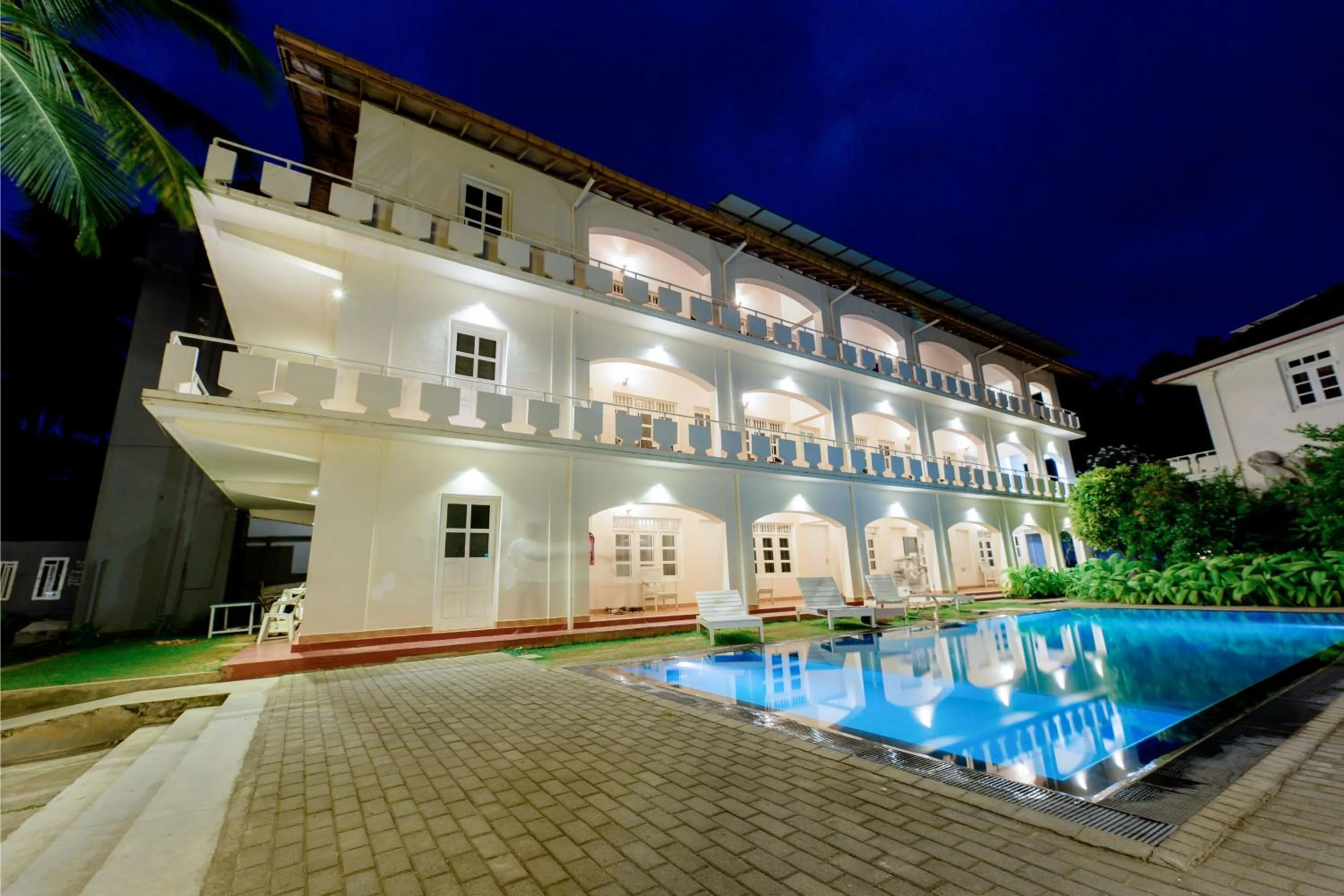 Property building in Shangrela Beach Resort by ARK