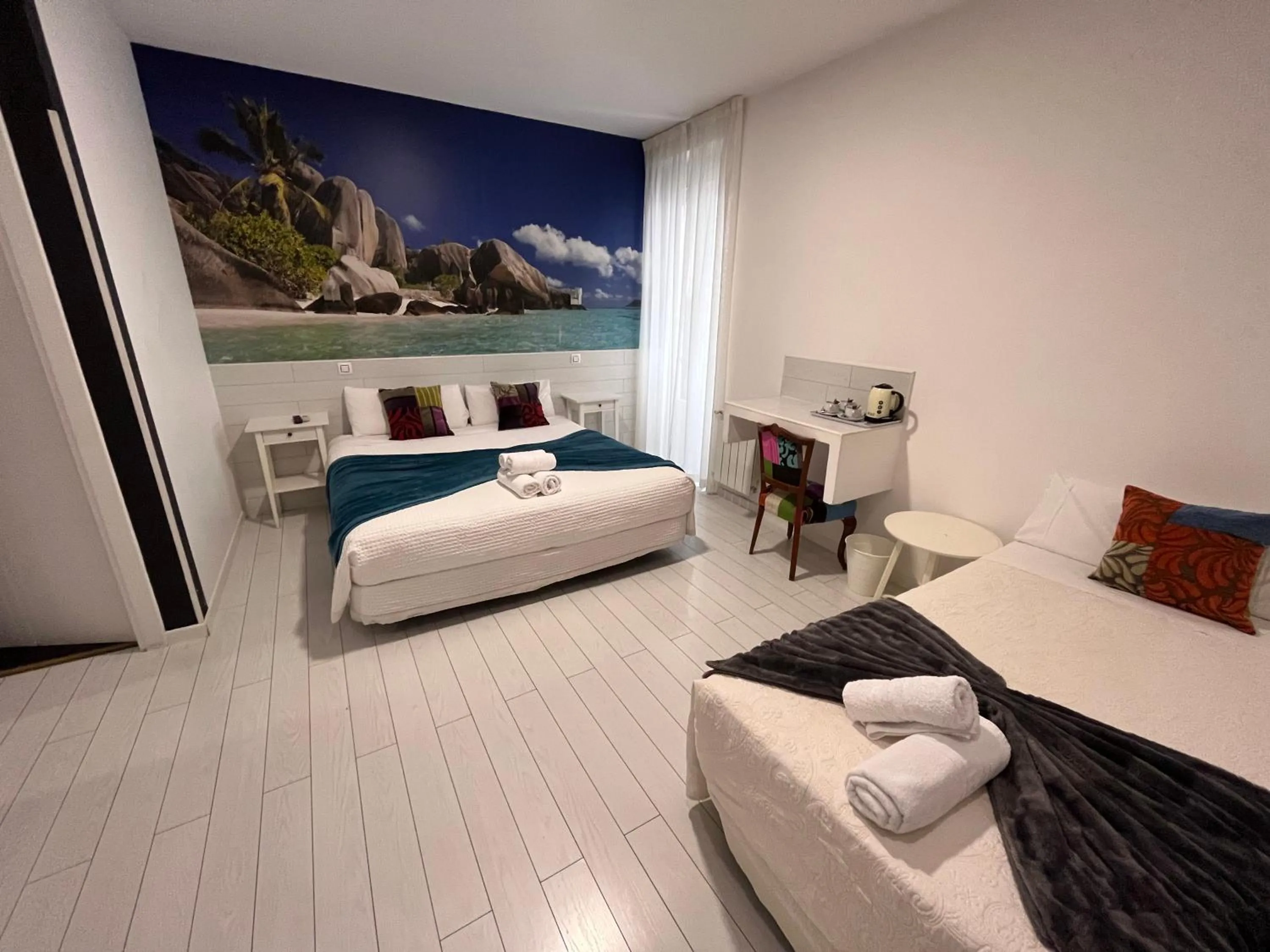 Bed in Hostal Madrid Star