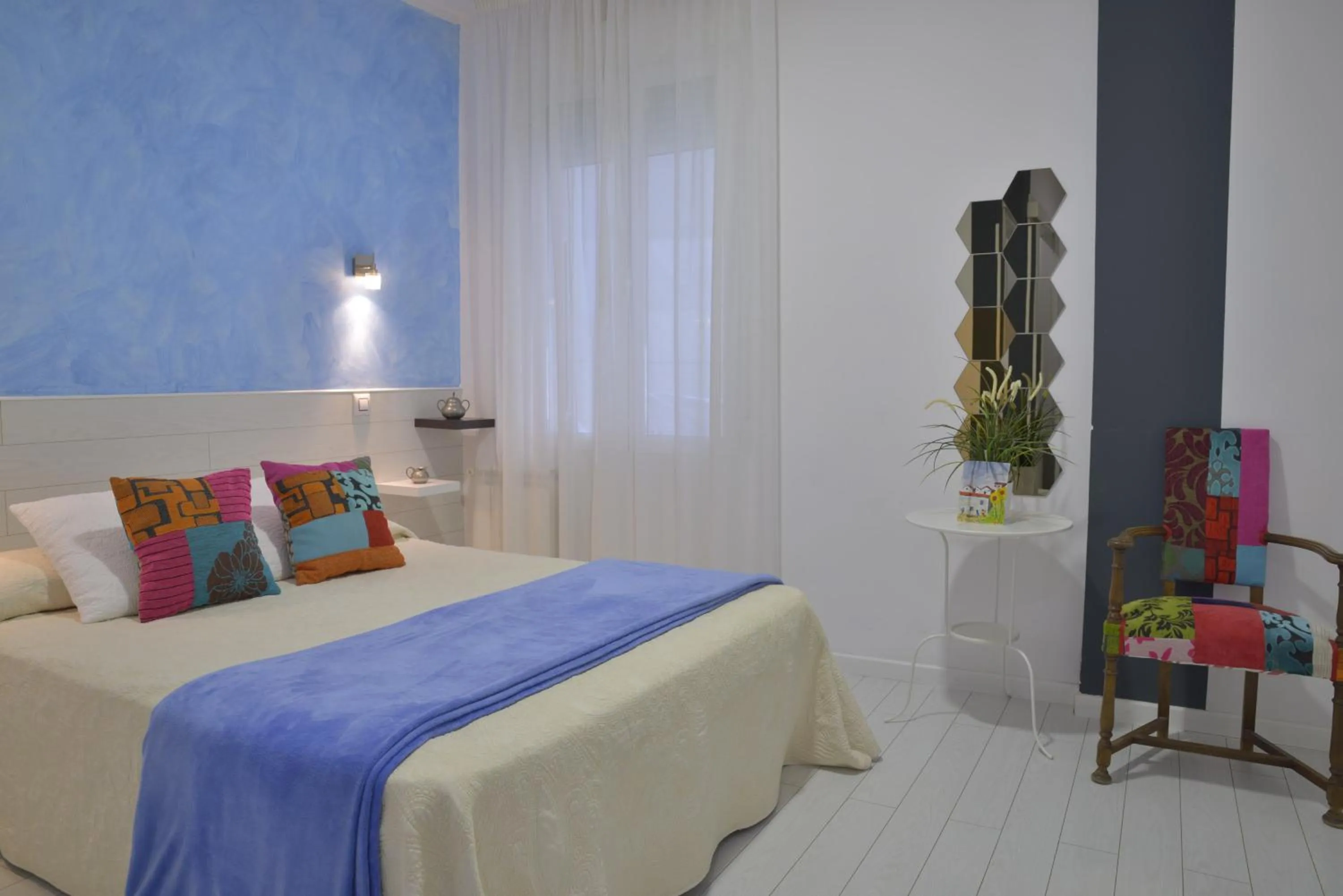 Photo of the whole room, Bed in Hostal Madrid Star