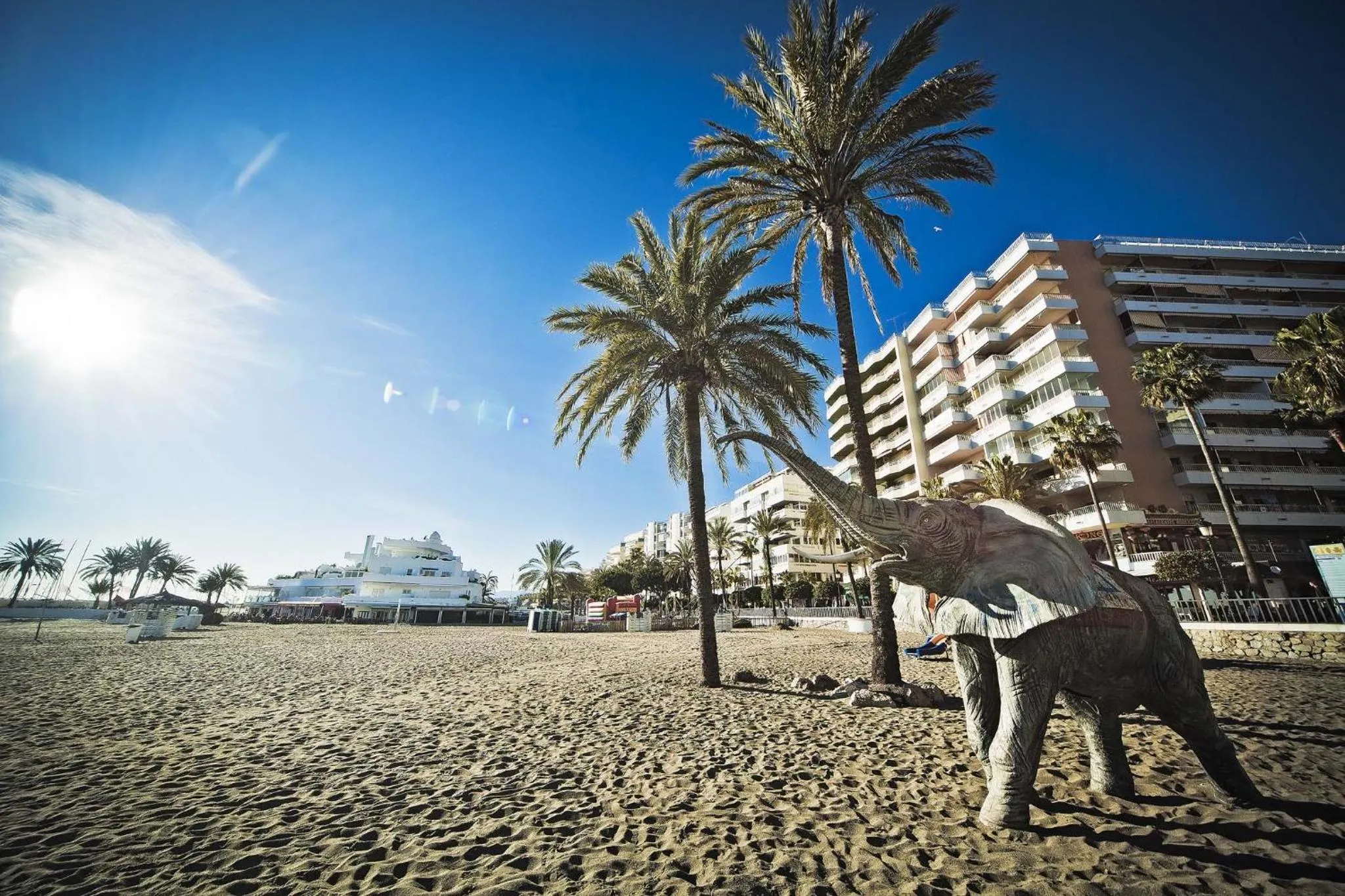 Beach in Aqua Apartments Bellamar, Marbella