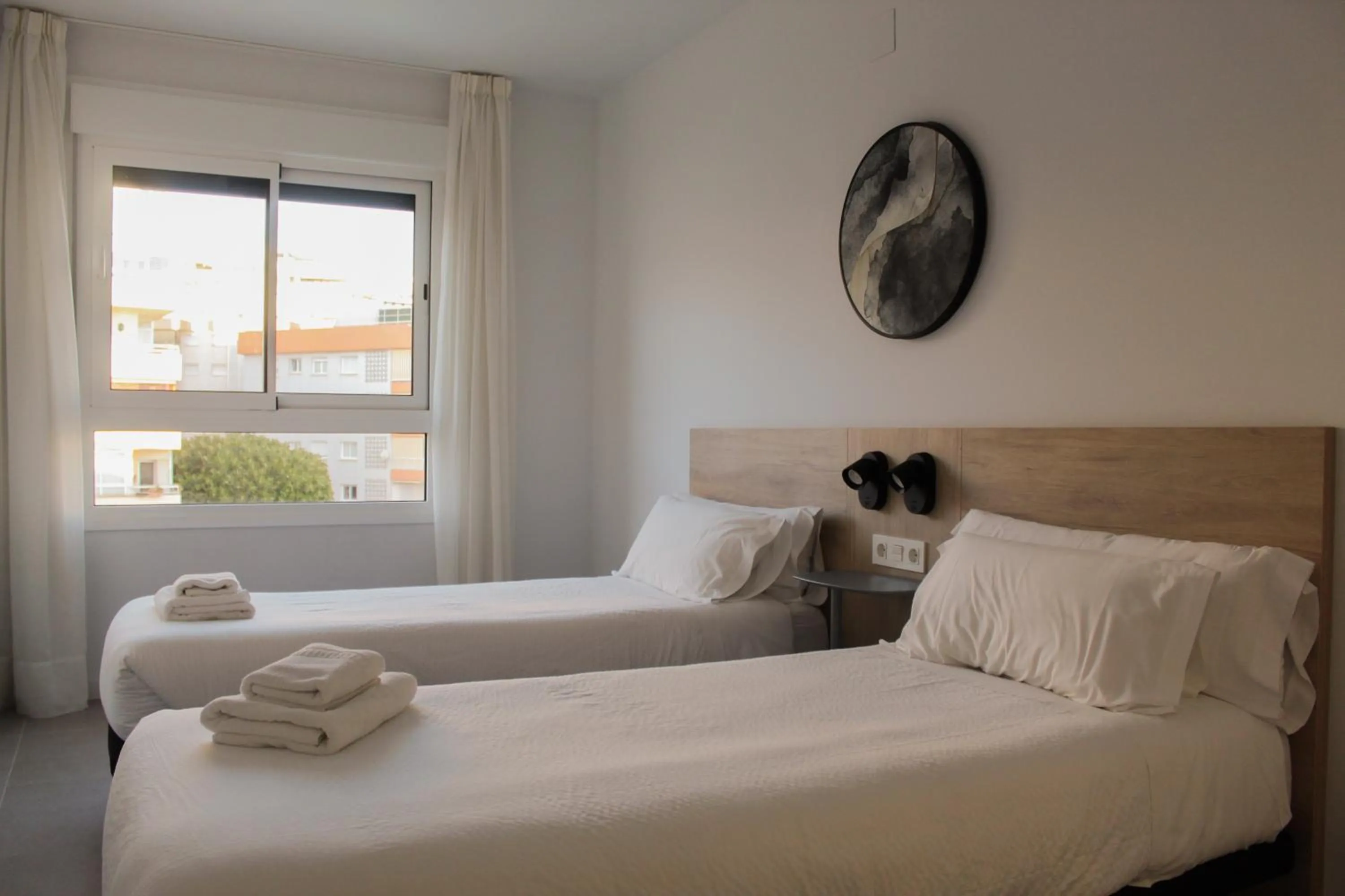 Bed in Aqua Apartments Bellamar, Marbella