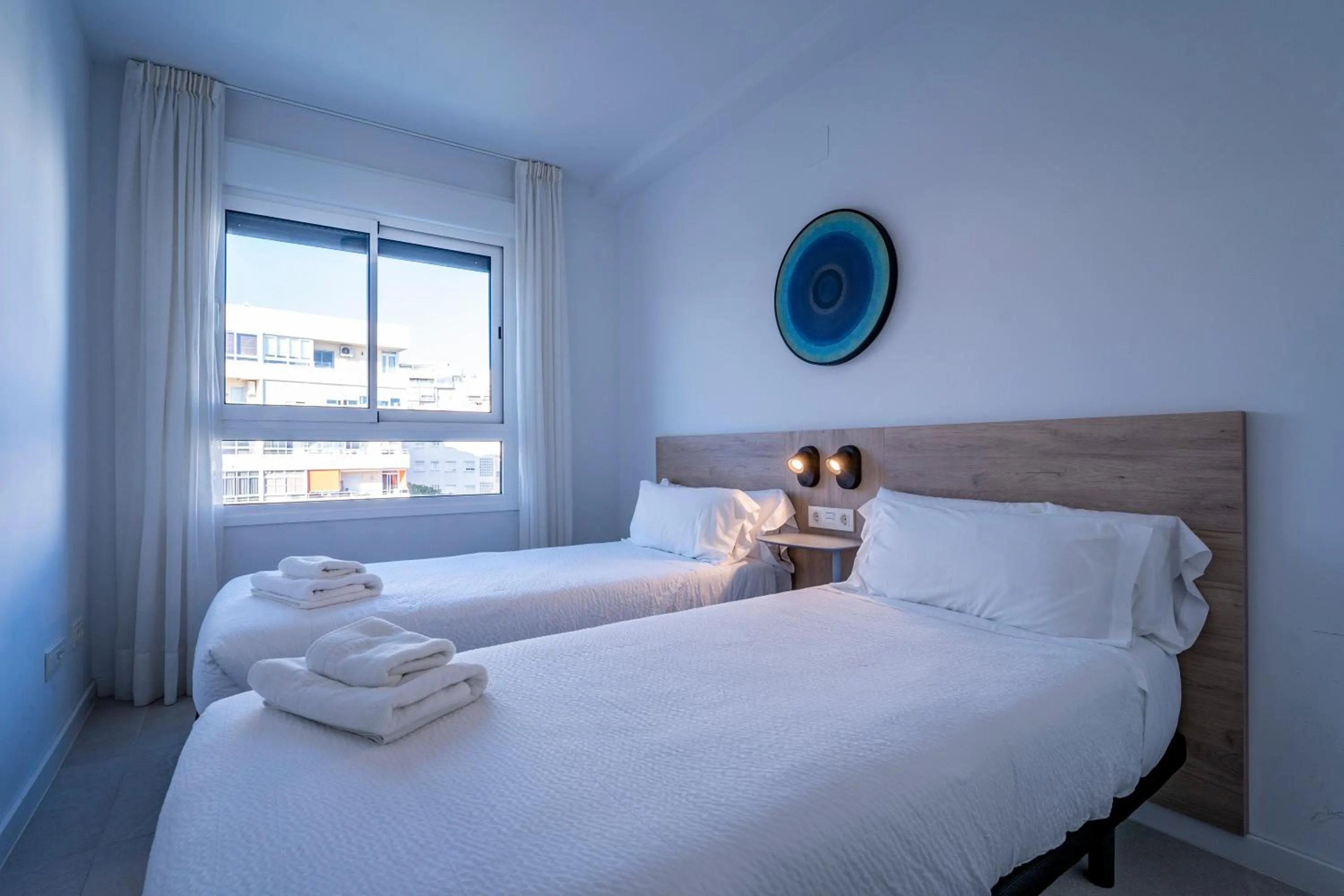 Bed in Aqua Apartments Bellamar, Marbella