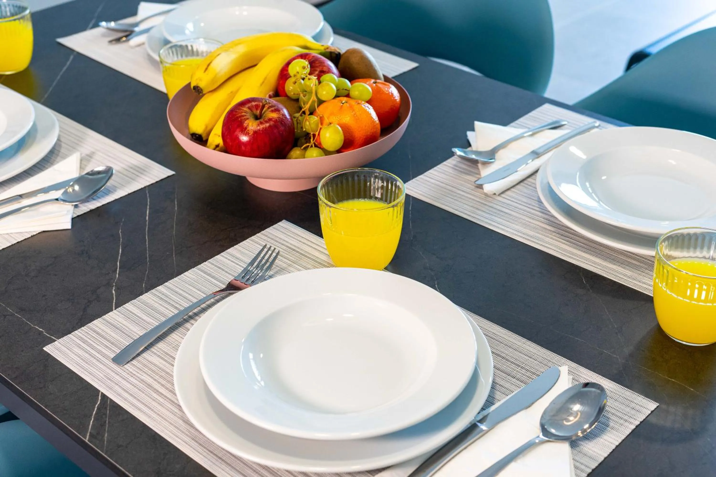 Living room in Aqua Apartments Bellamar, Marbella