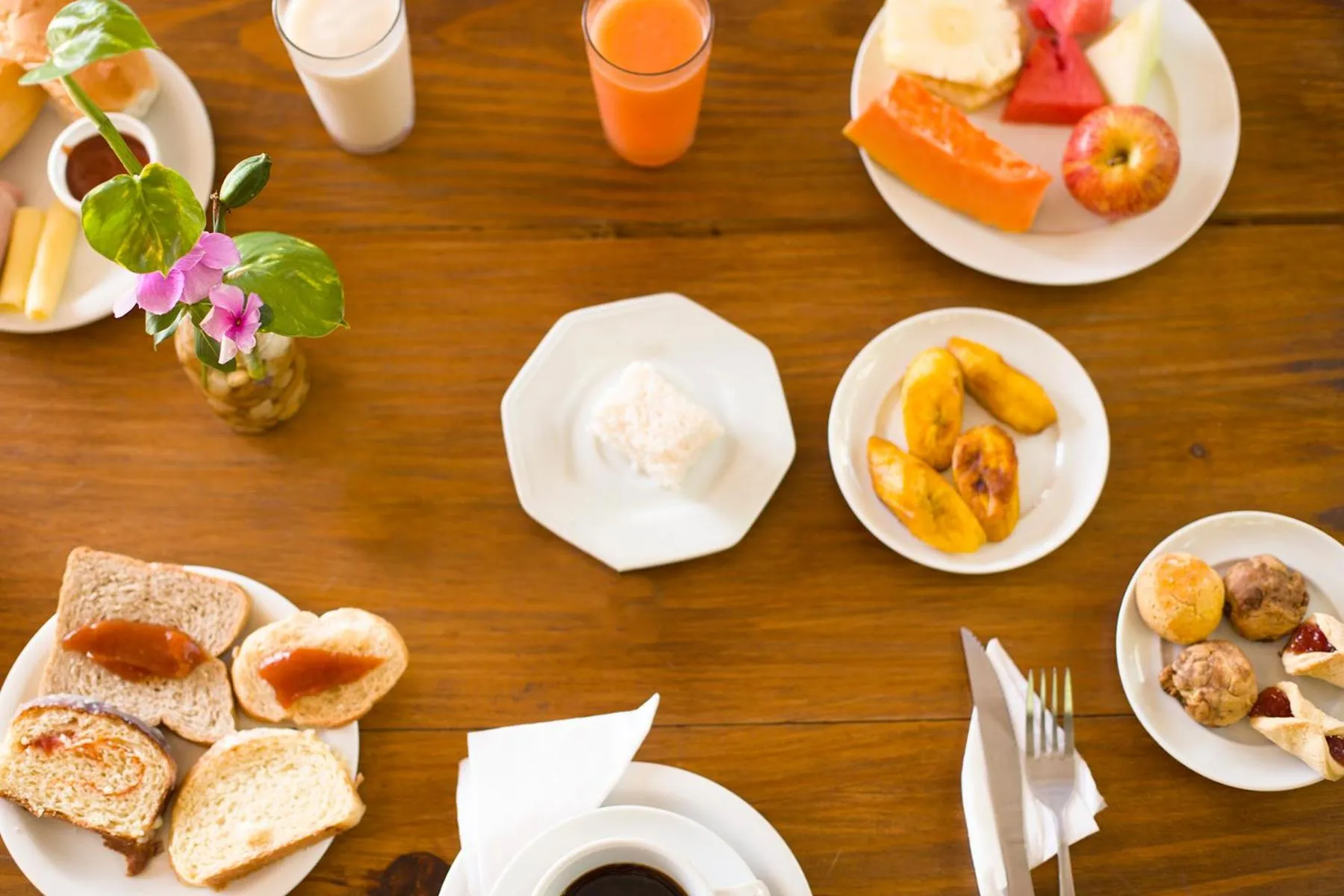 Breakfast in Tropical Beach