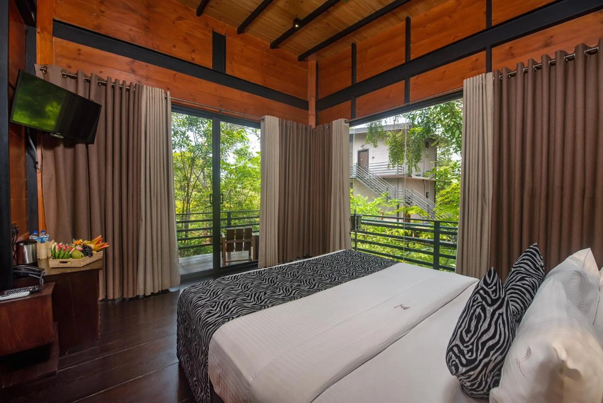 Garden, Bed in Atha Resort