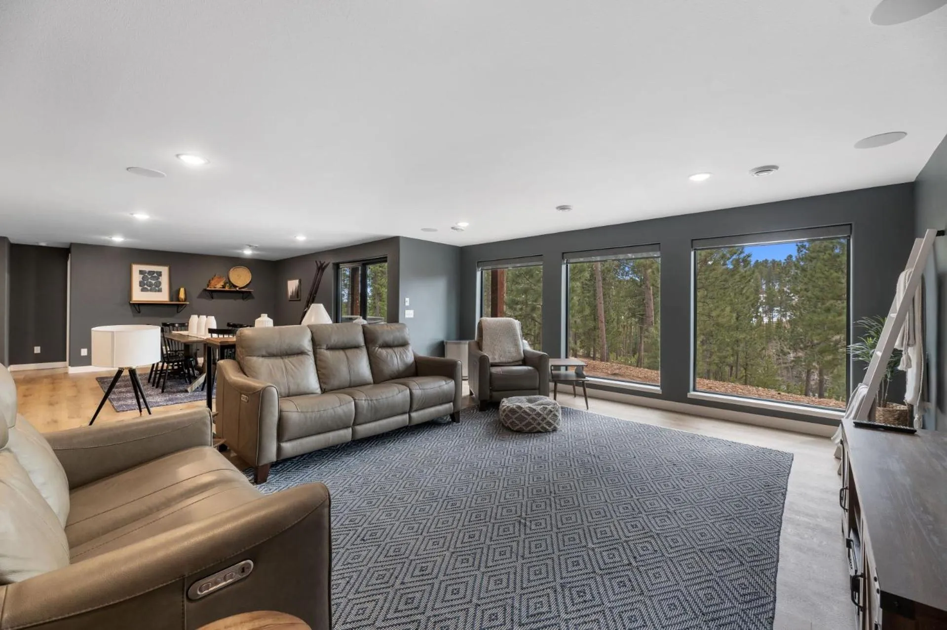 Copper Skies Lodge at Powder House Pass