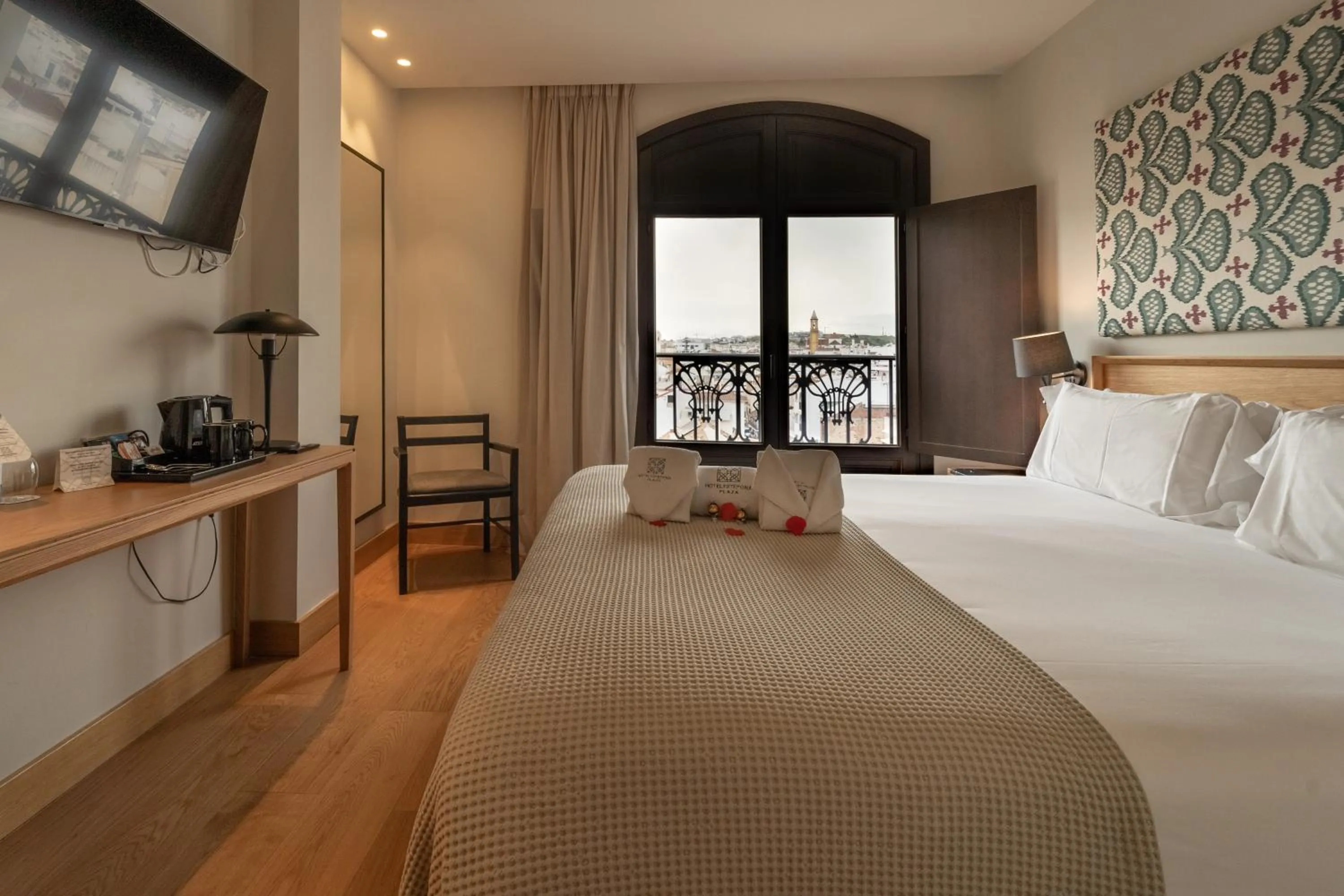 Bed in Hotel Estepona Plaza