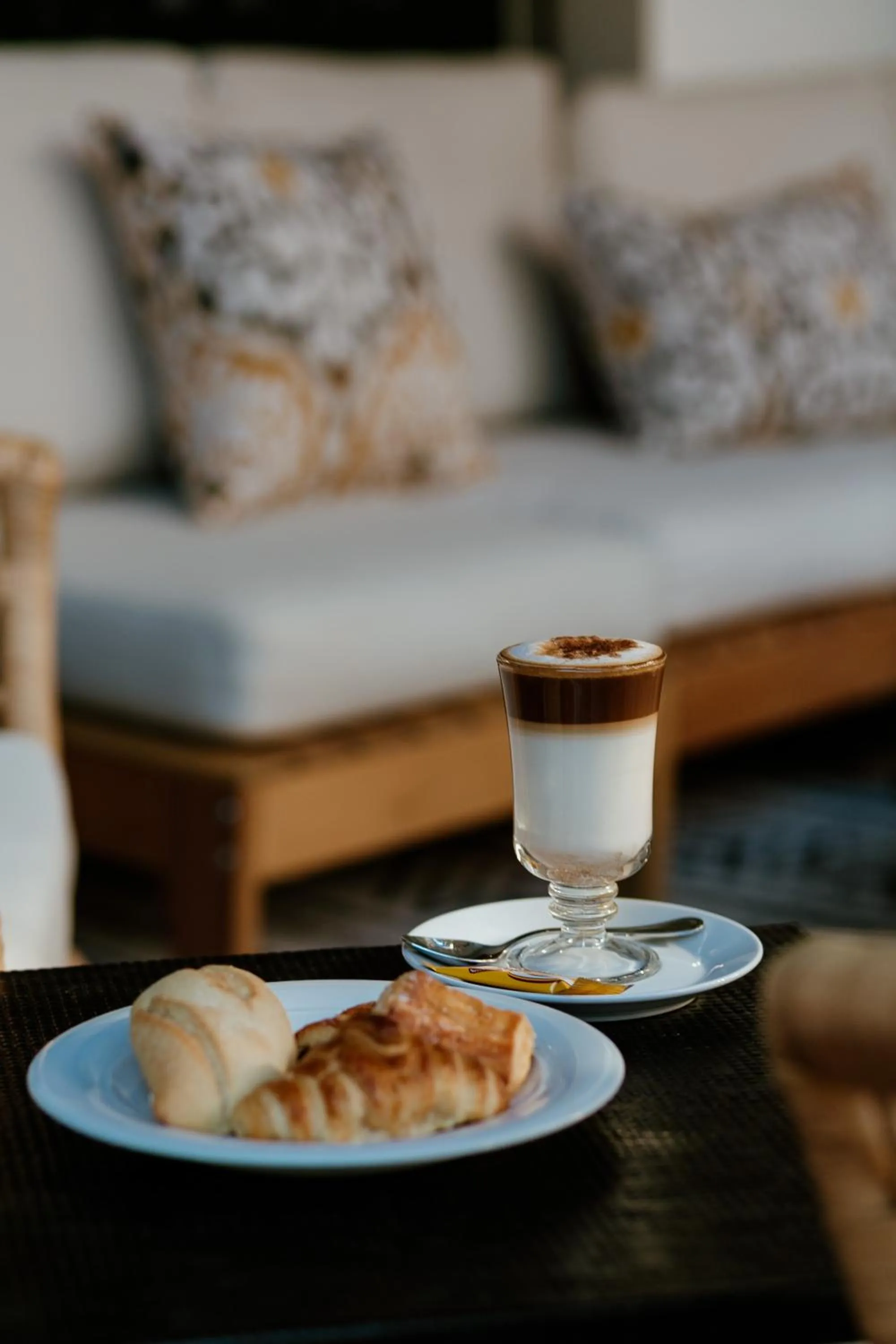 Restaurant/places to eat in Hotel Estepona Plaza