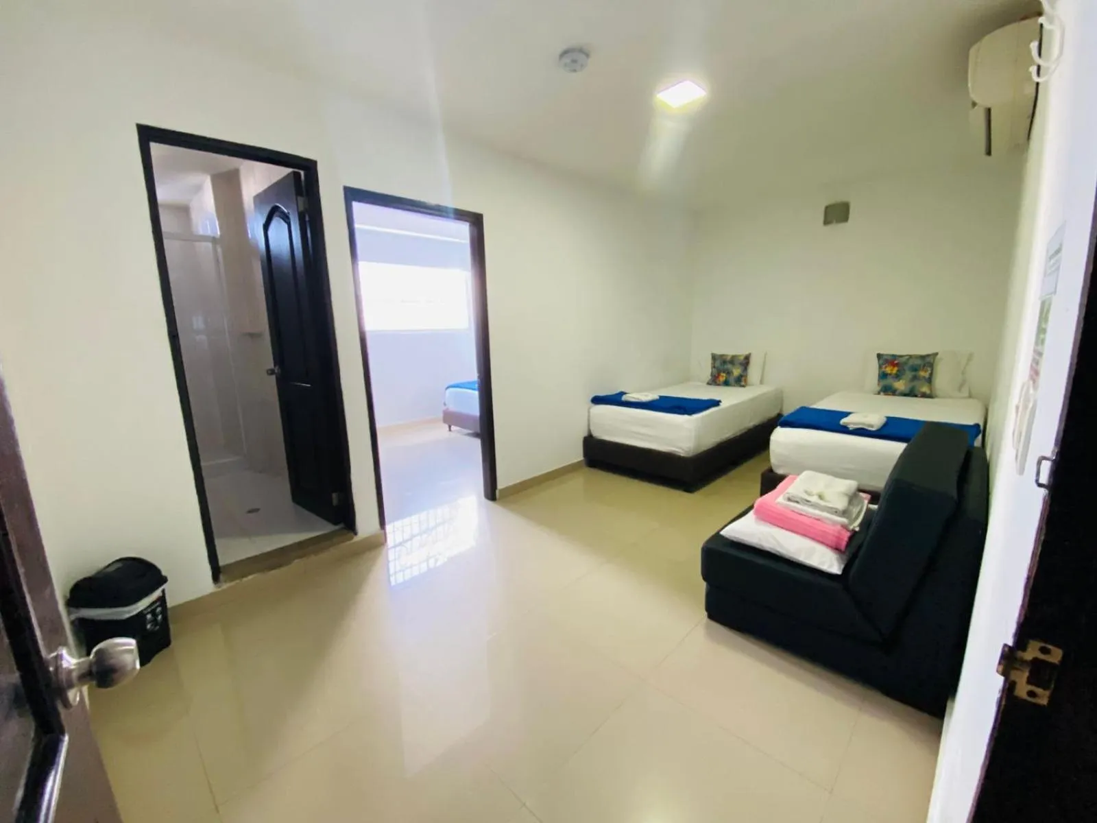 Bed in Hotel Parque de los Novios Inn