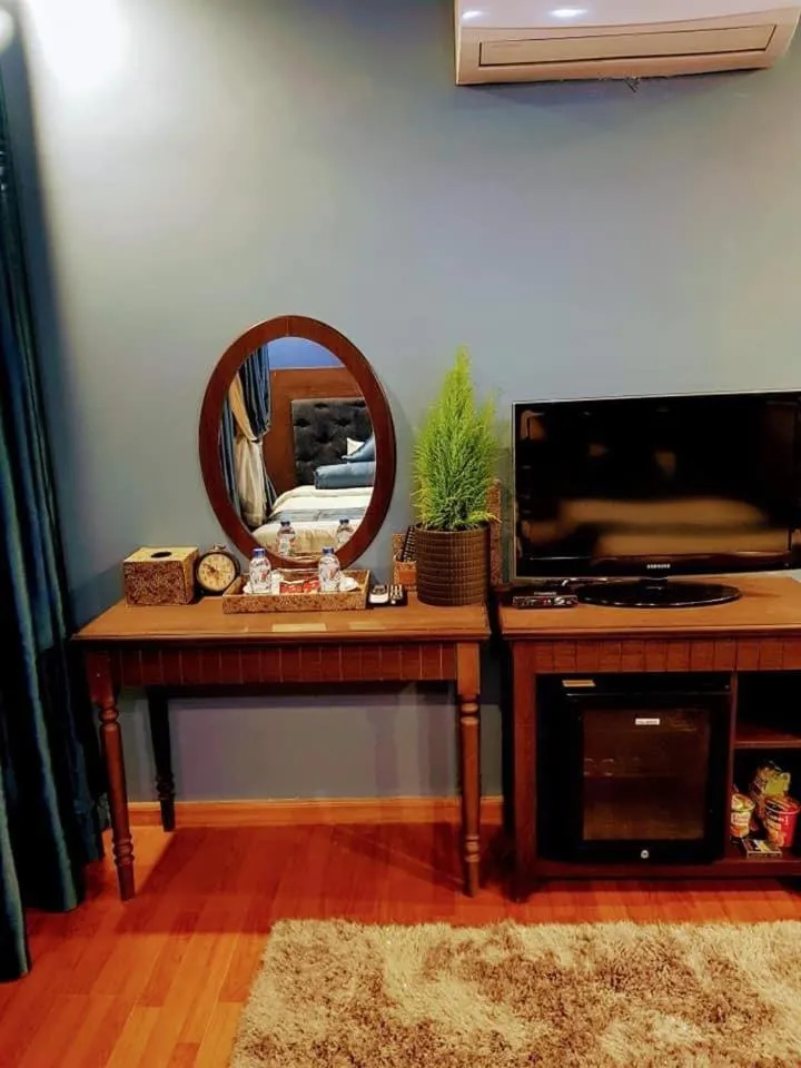 TV and multimedia in Pi’s Boutique Sapa