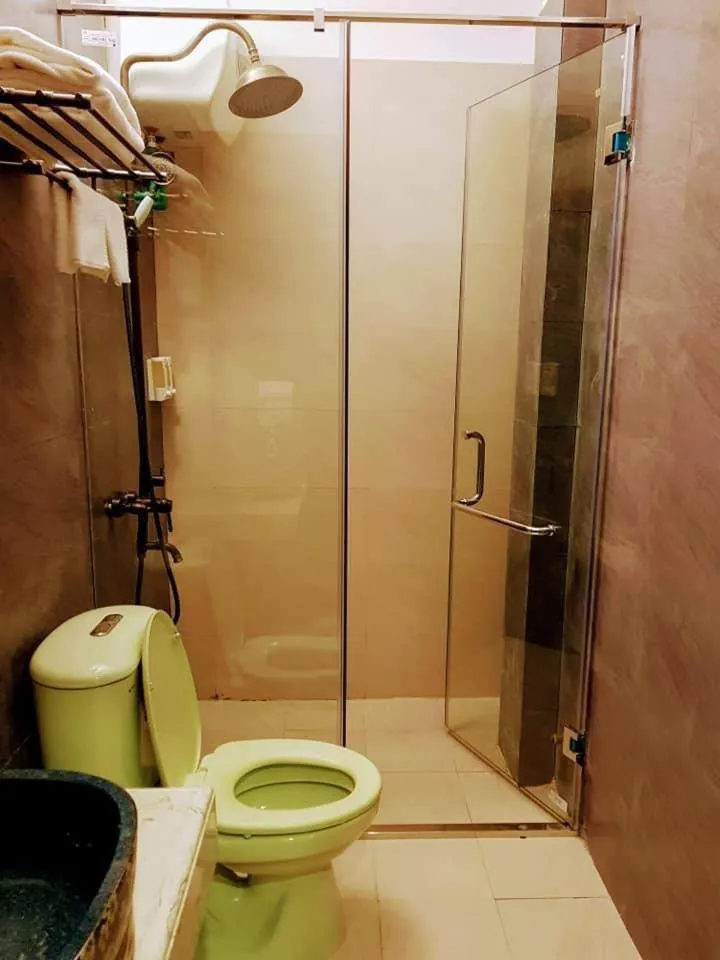 Shower in Pi’s Boutique Sapa