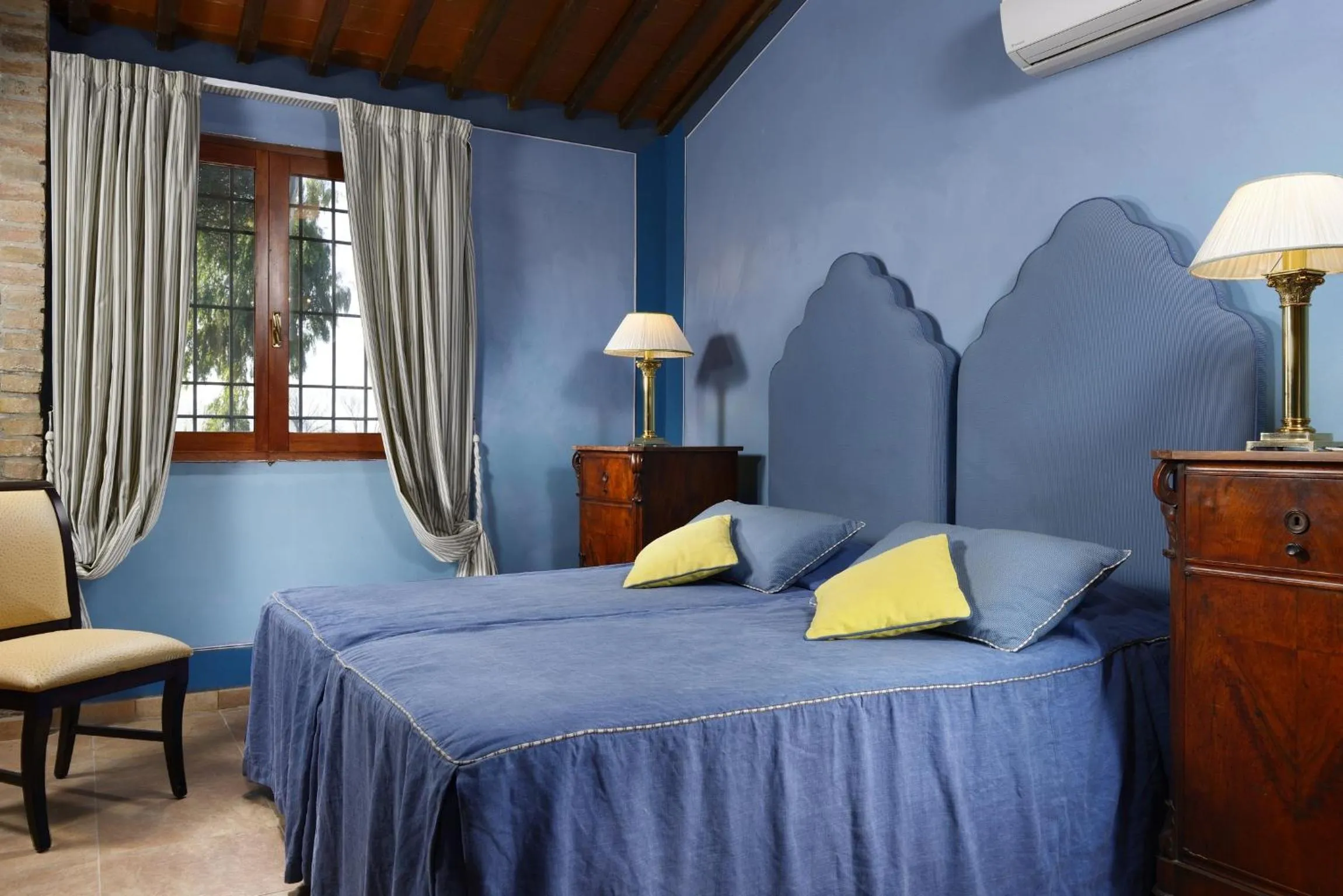 Photo of the whole room, Bed in Fattoria San Lorenzo