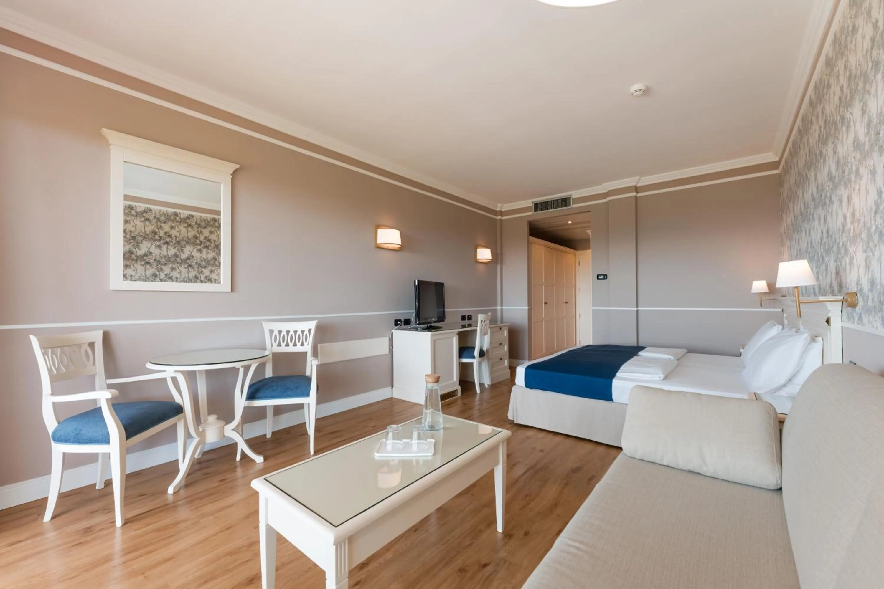 Hotel Boffenigo - The Golden Hour