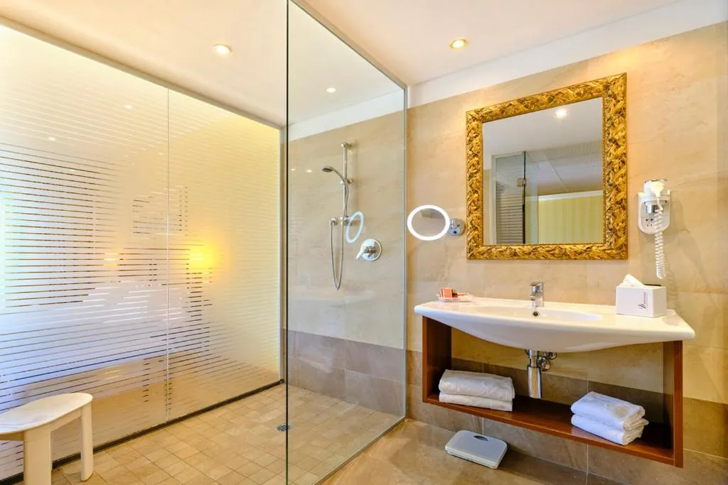 Hotel Boffenigo - The Golden Hour