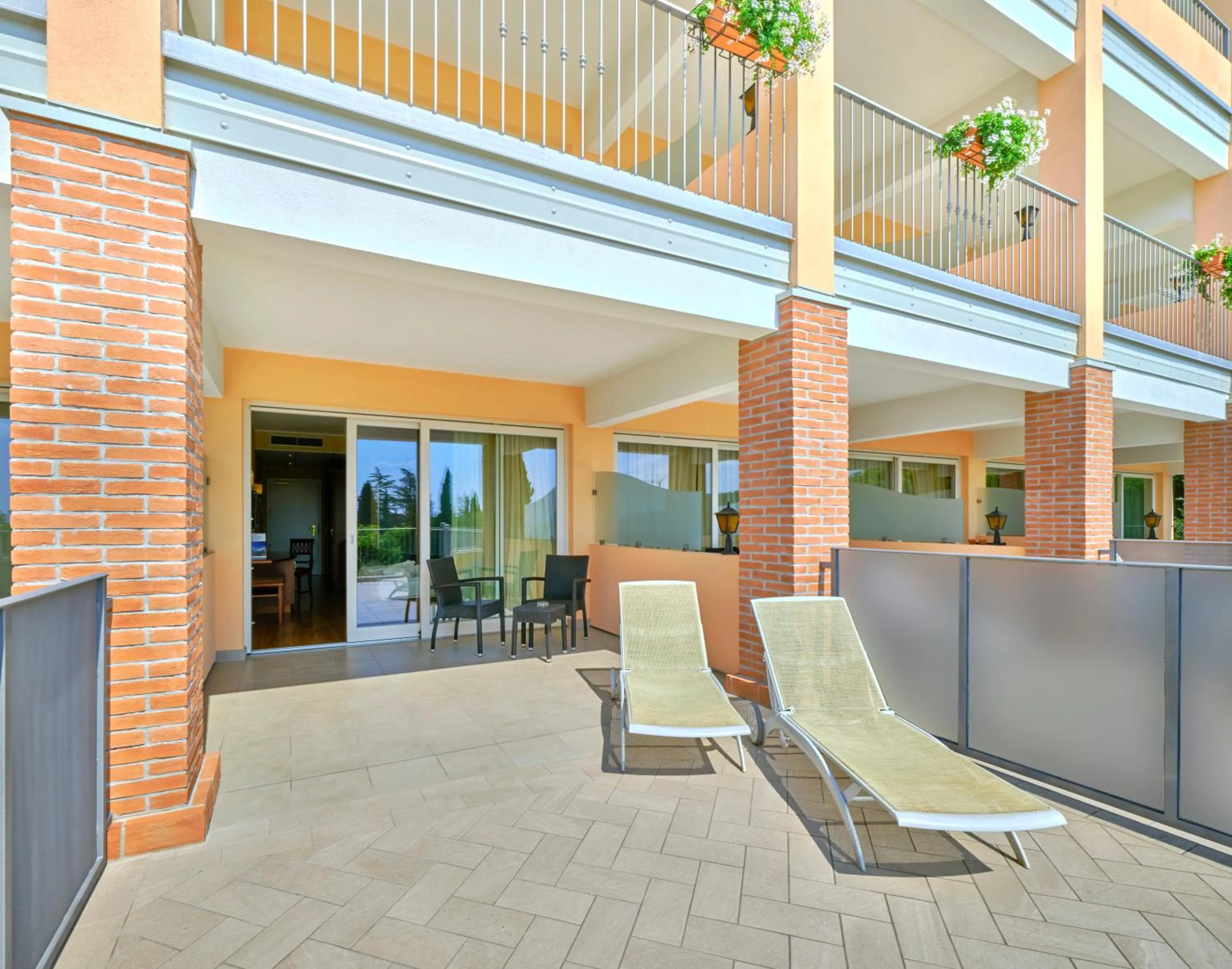 Hotel Boffenigo - The Golden Hour