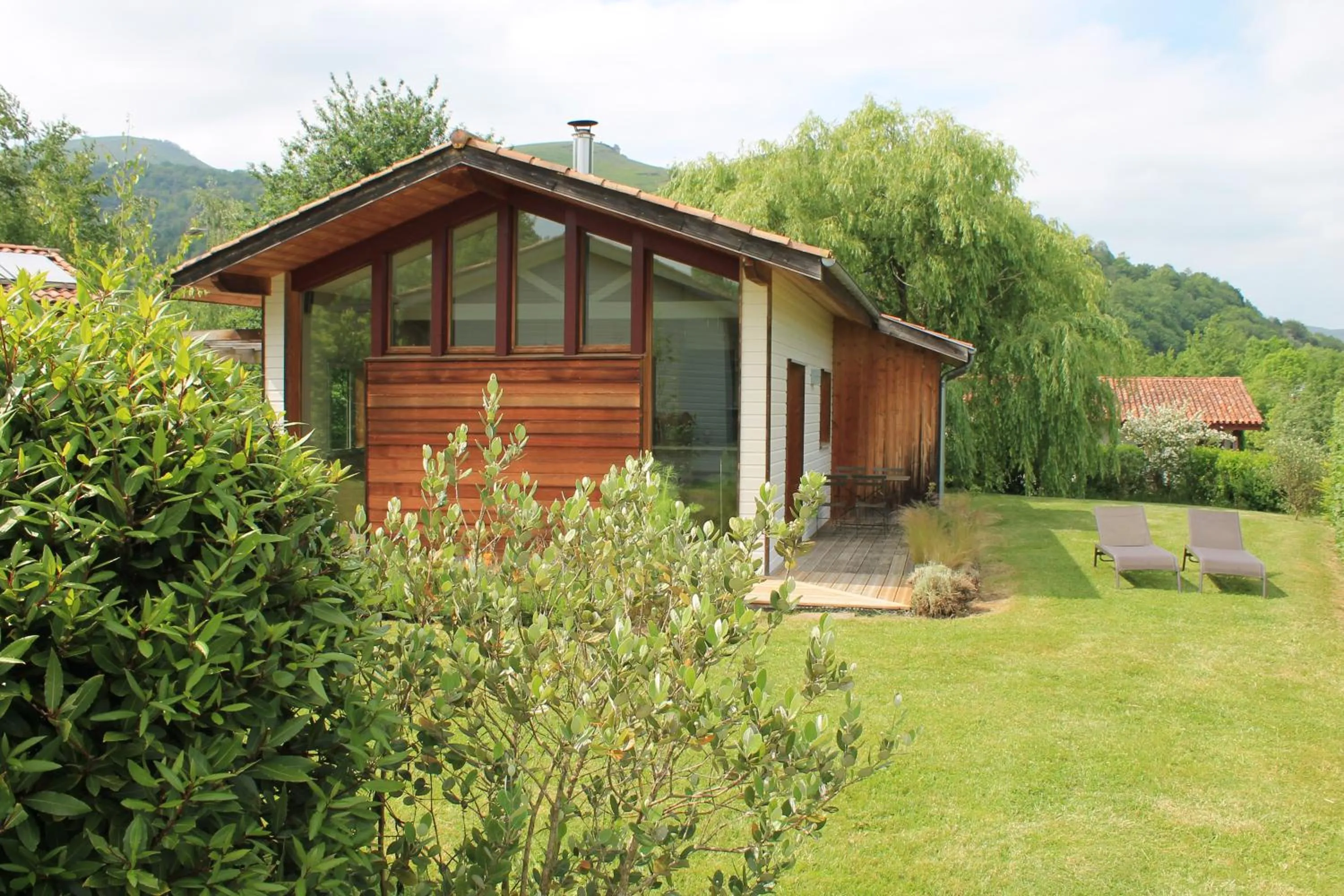 Garden in Narbaitz Vacances
