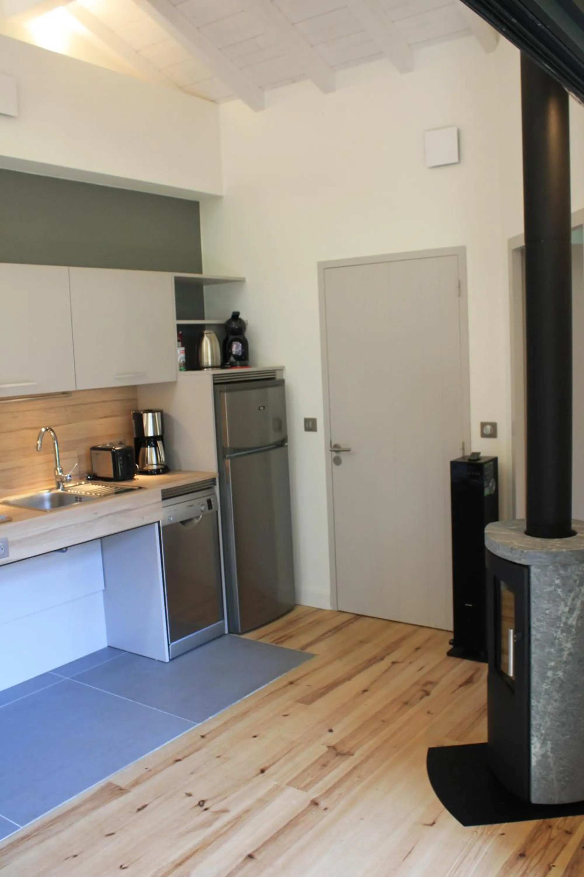 Kitchen or kitchenette in Narbaitz Vacances