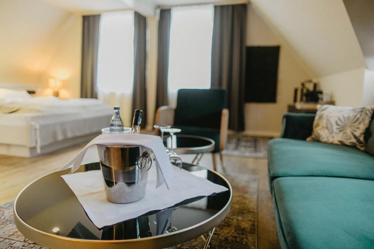 Bed in Peak Hotel & Event