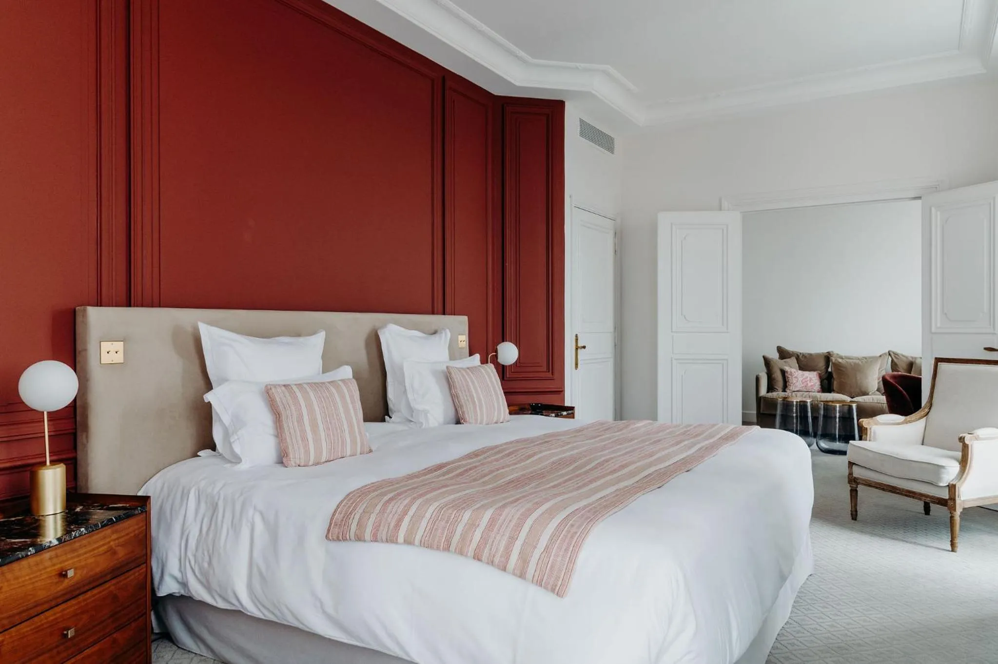 Photo of the whole room, Bed in Domaine de Rochebois & Spa Nuxe