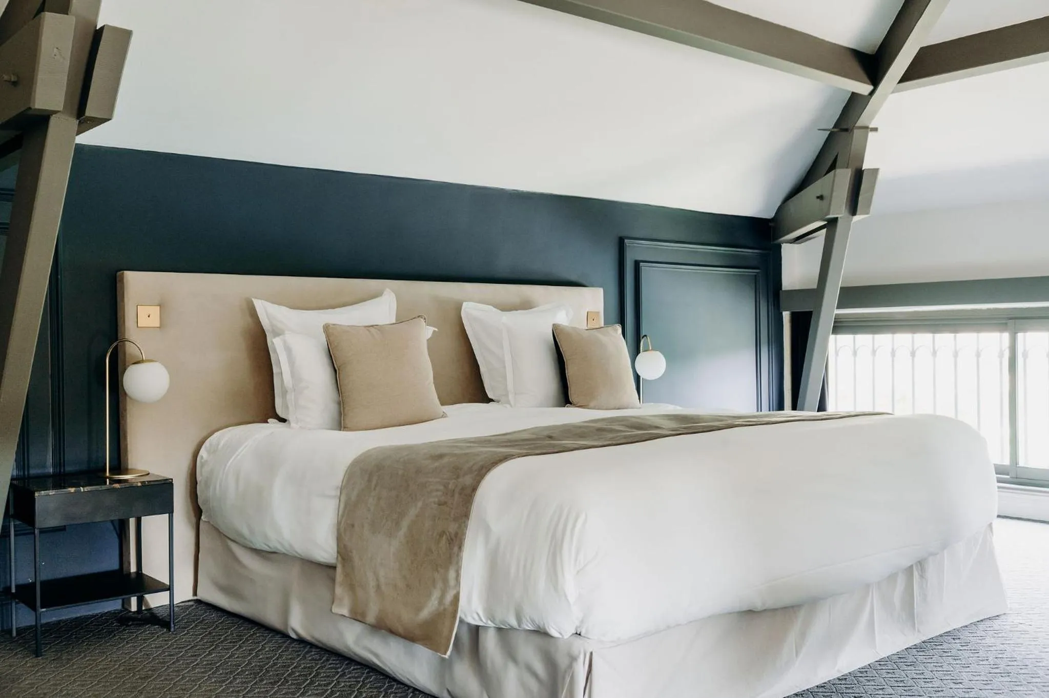 Bedroom, Bed in Domaine de Rochebois & Spa Nuxe