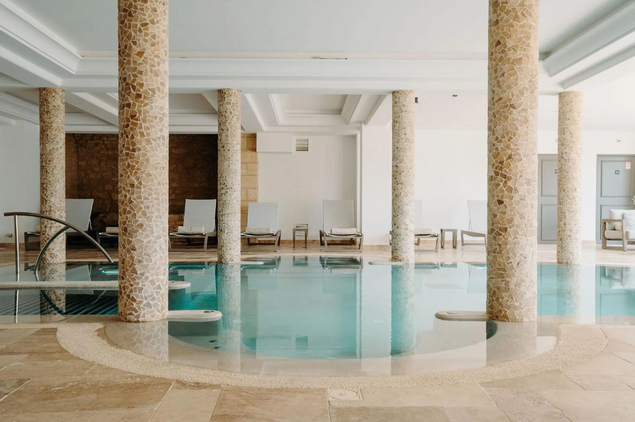 Spa and wellness centre/facilities in Domaine de Rochebois & Spa Nuxe