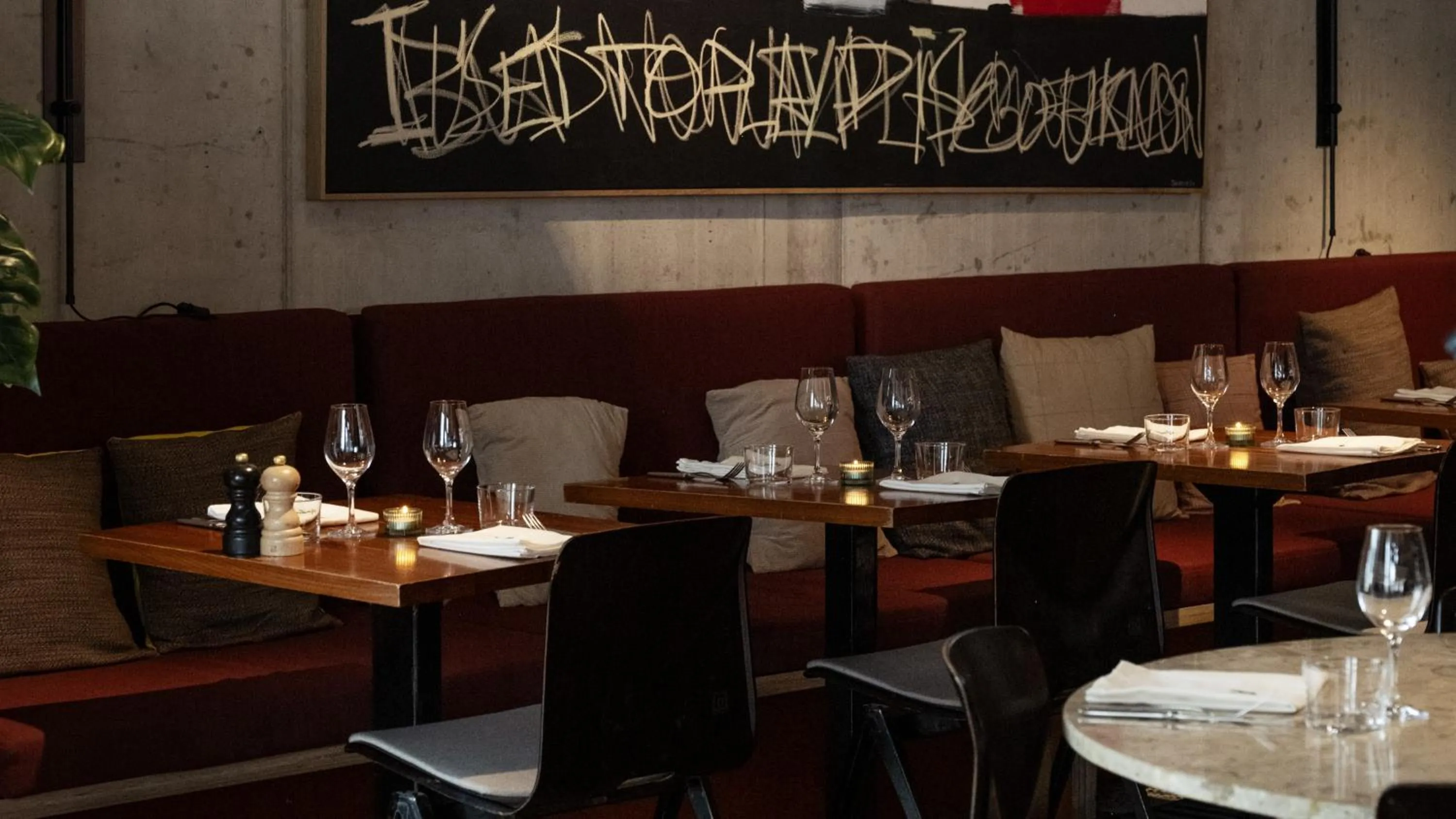 Restaurant/places to eat in YUST Liege