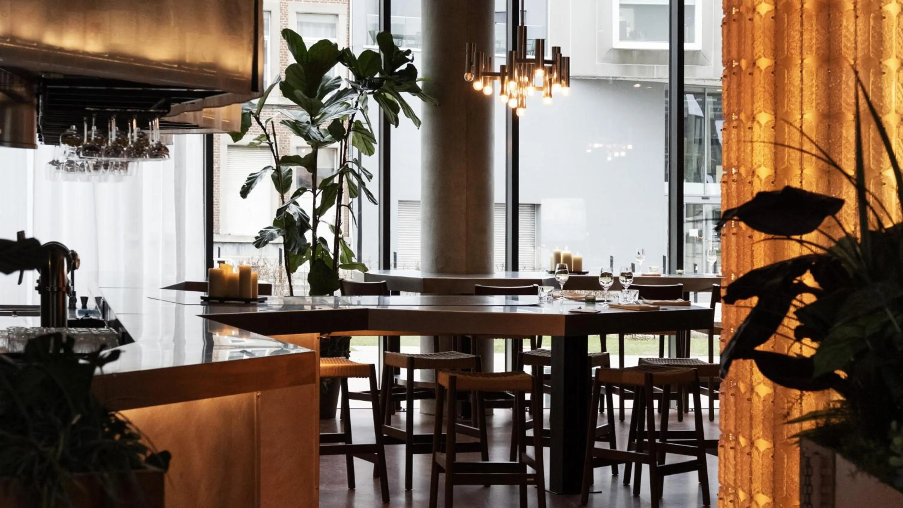 Restaurant/places to eat in YUST Liege