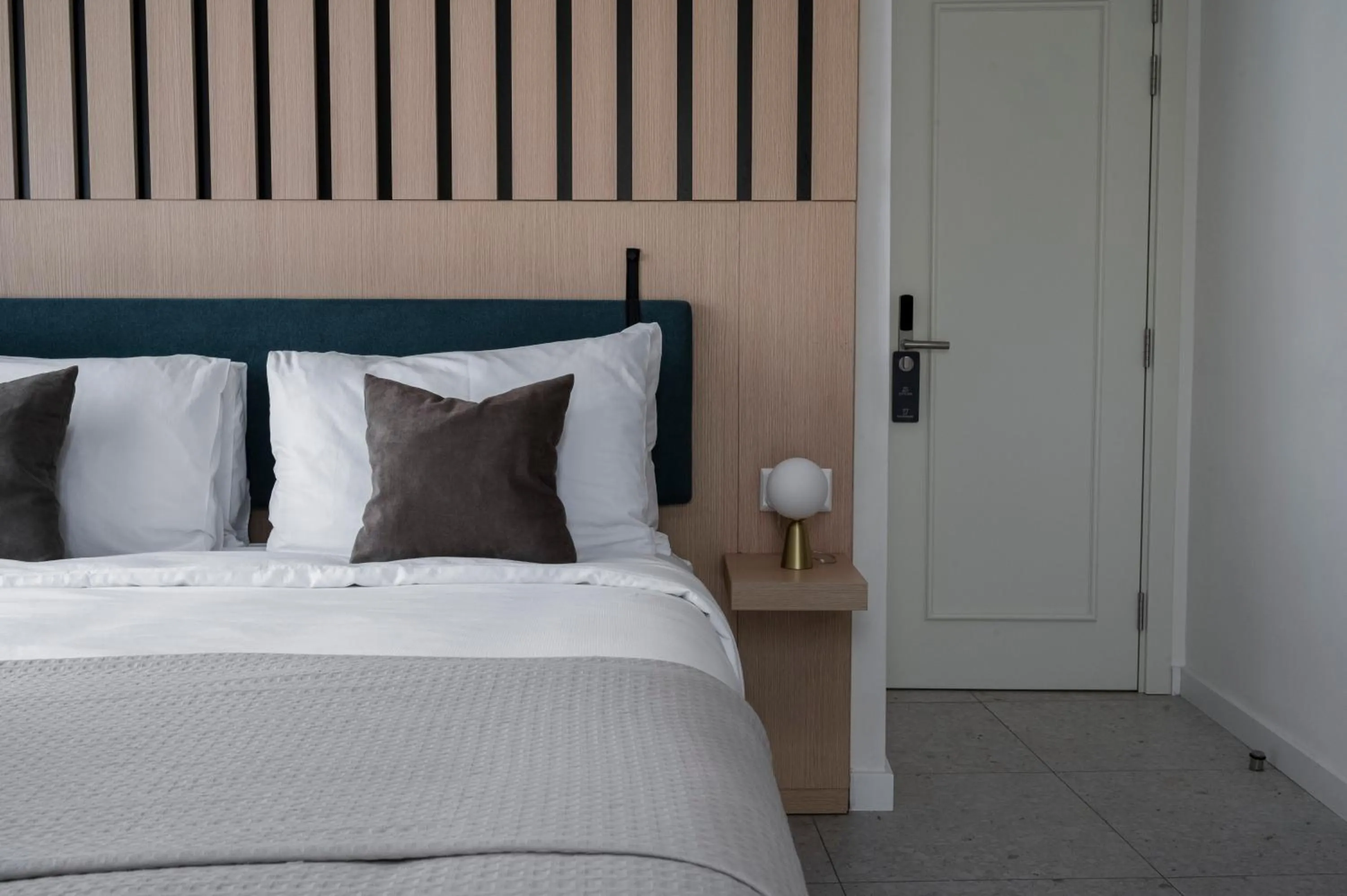 Bed in Townhouse17 Boutique Bed & Breakfast