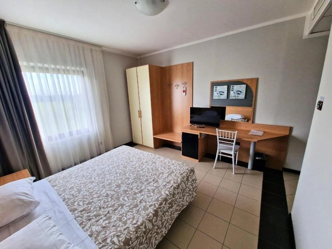 Bedroom, Bed in Hotel Ayri