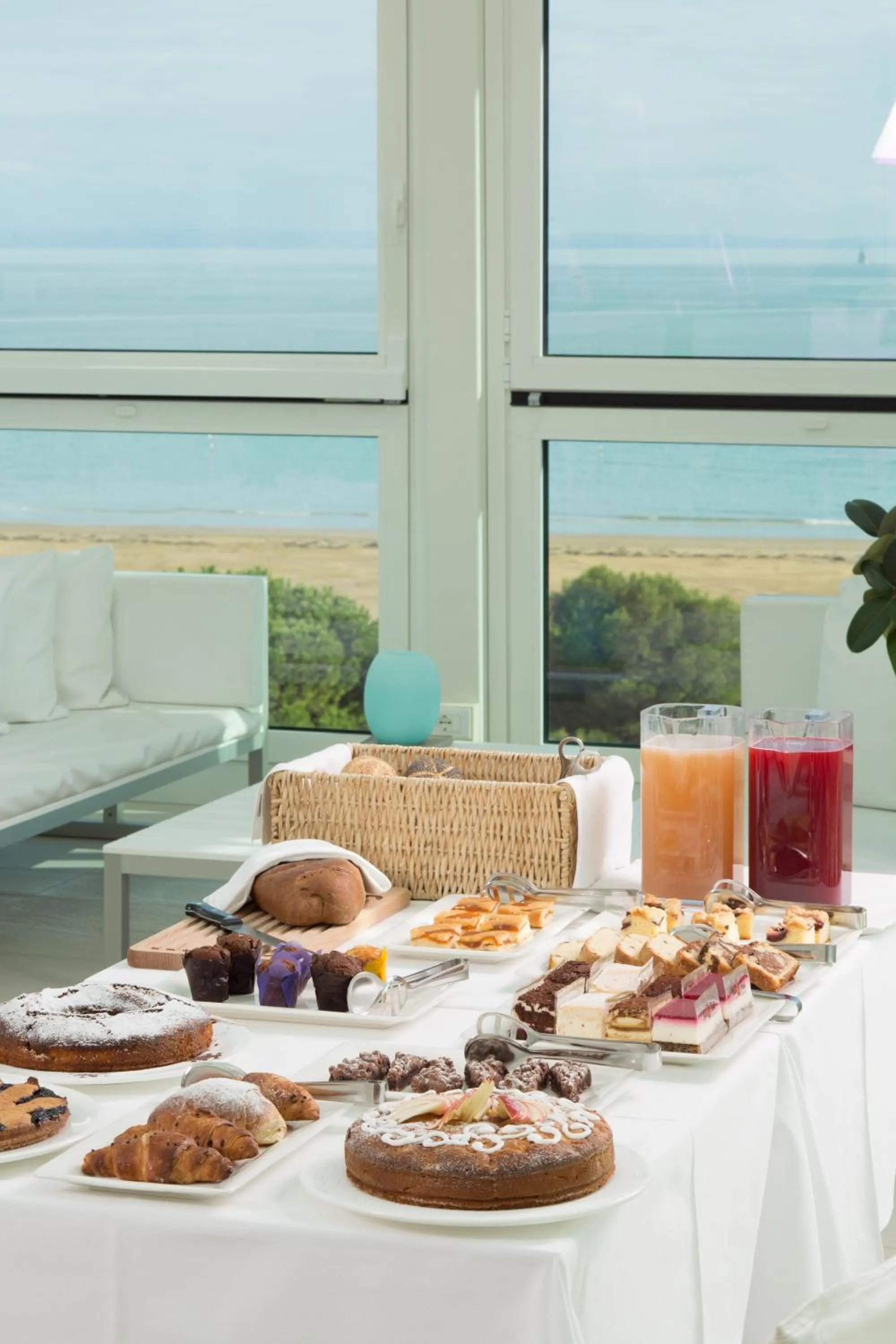 Food in Hotel Florida