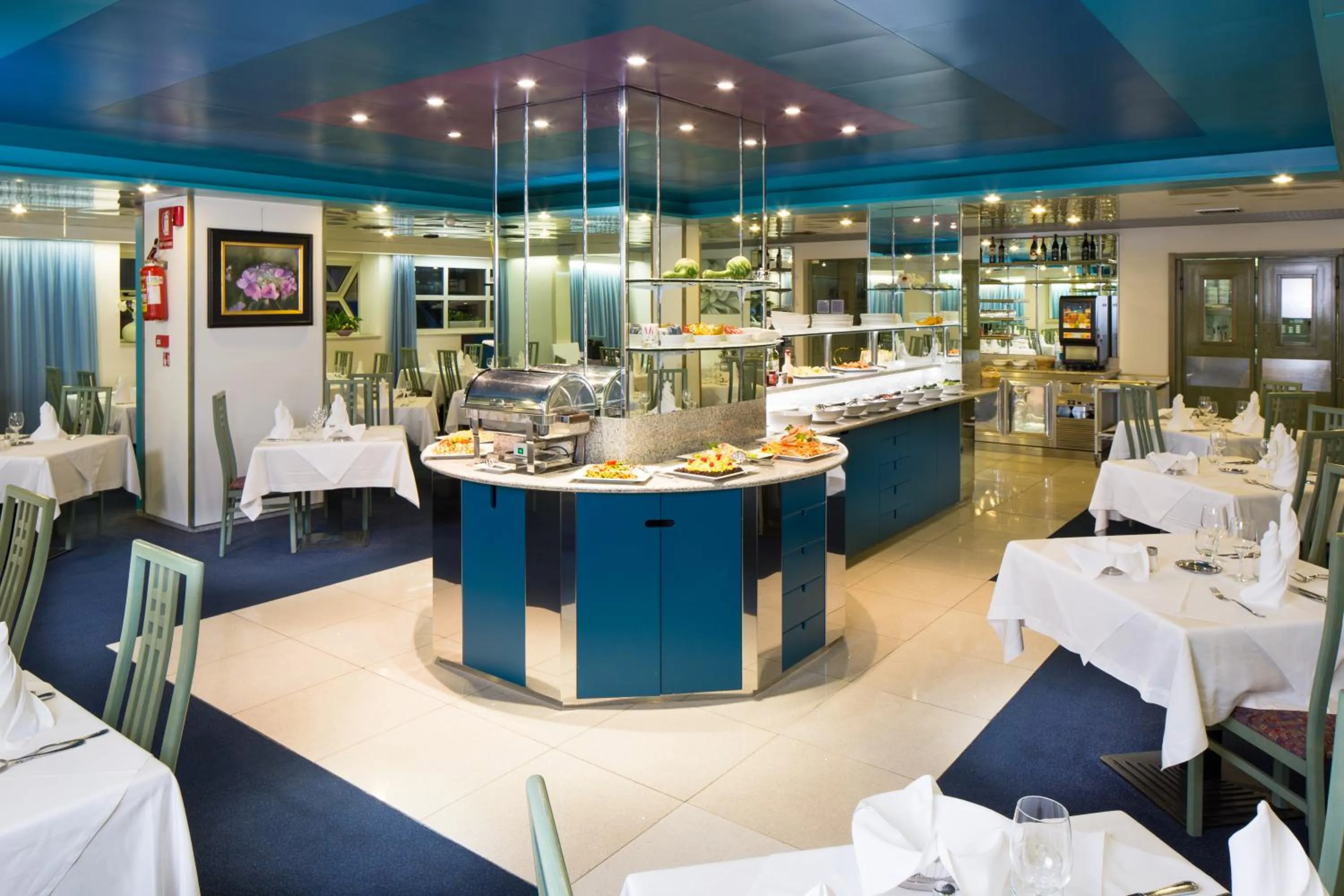 Restaurant/places to eat in Hotel Florida