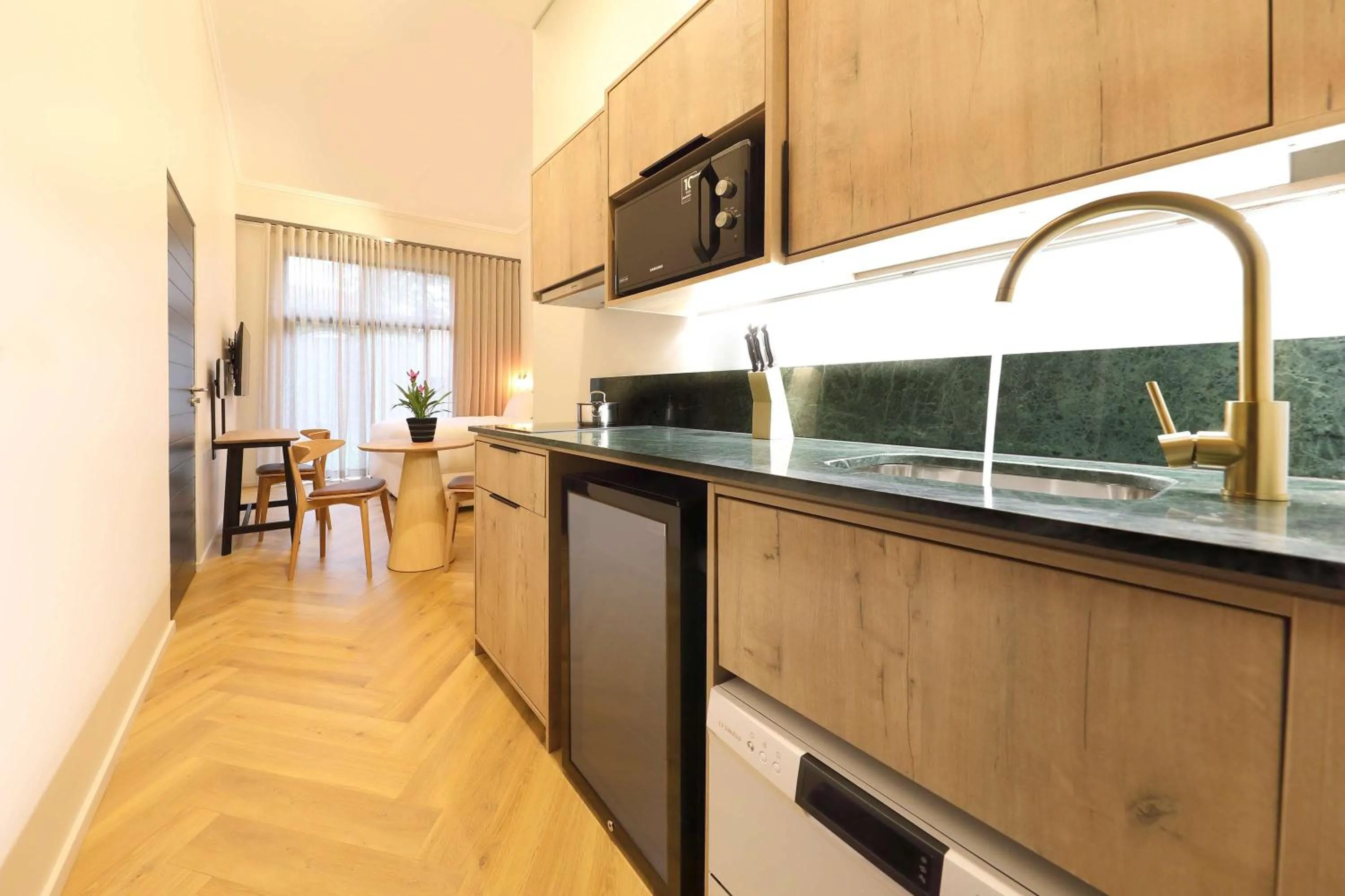 Kitchen or kitchenette in Hyatt House Johannesburg Rosebank