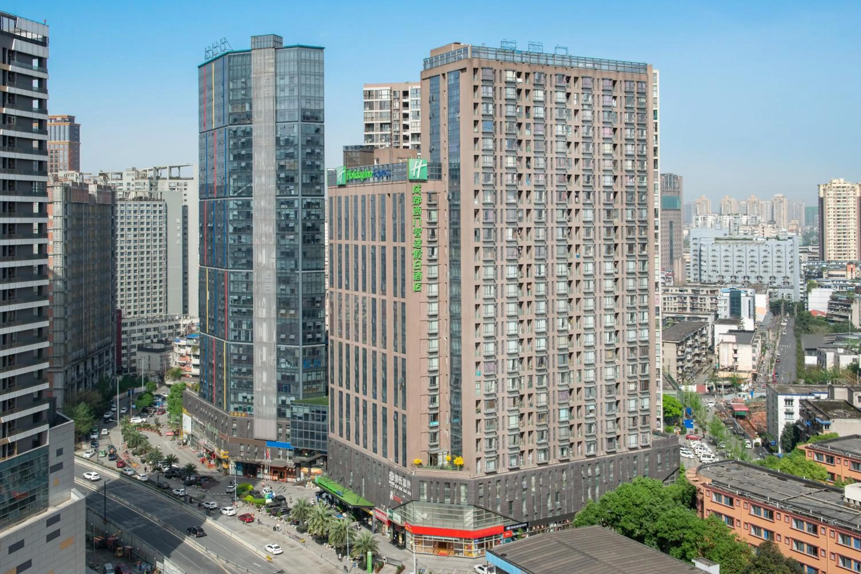 Property building in Holiday Inn Express Chengdu West Gate by IHG